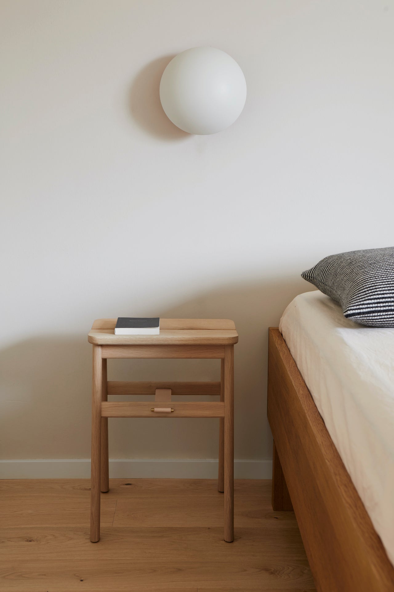 Muji discount bedside table
