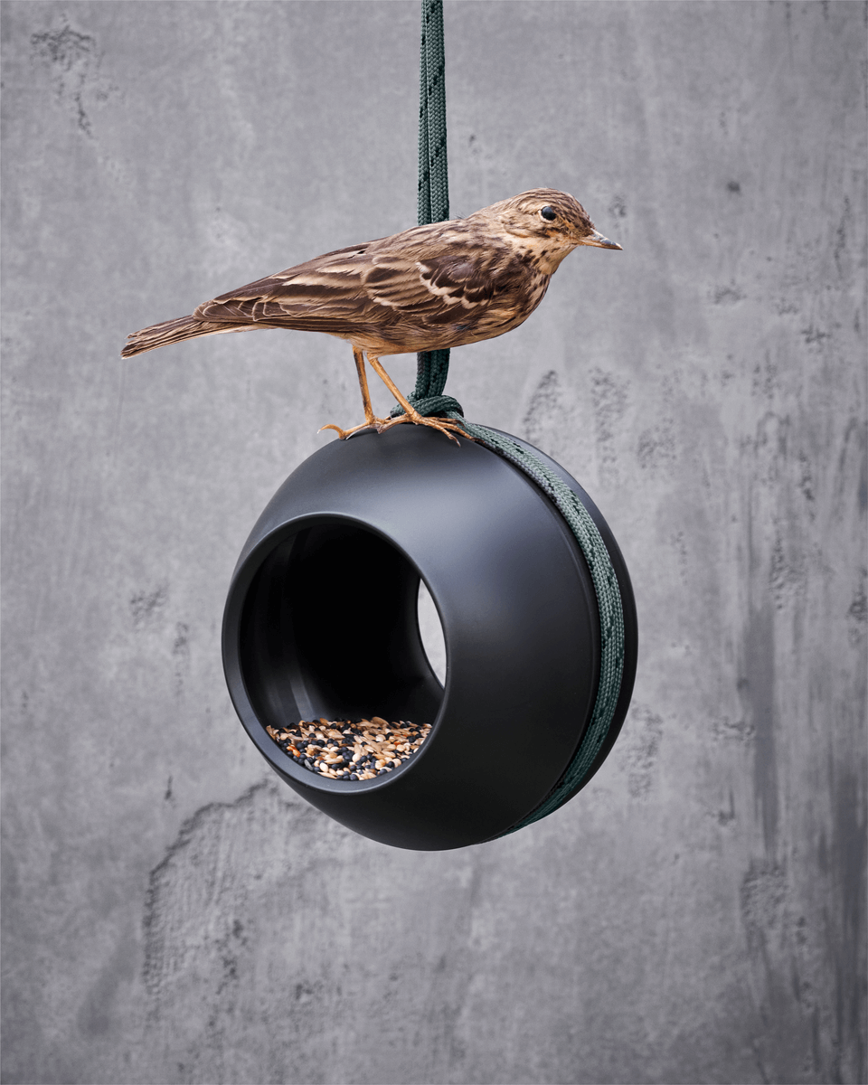 Hanging Bird Feeding Ball | Green | Recycled Plastic | by Rosendahl - Lifestory - Rosendahl