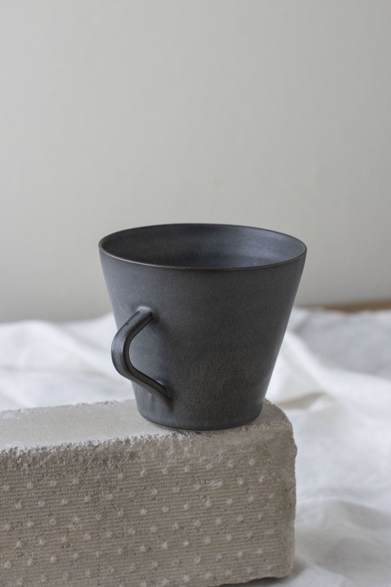 Large Flared Mug with Handle | Nightshade Blue | by Borja Moronta - Lifestory - Borja Moronta