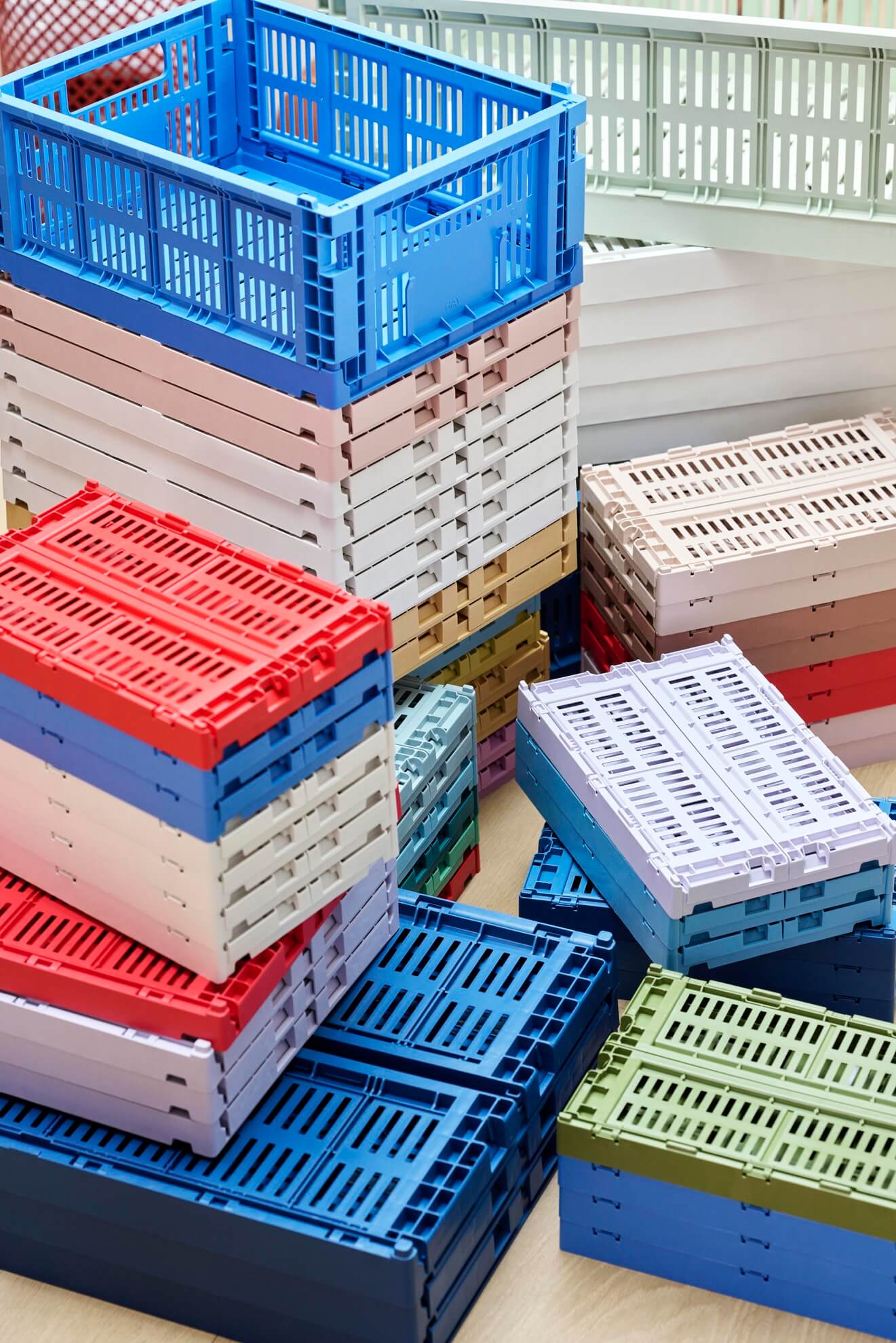 Colour Crate - Collapsible | Large | various colours | 100% Recycled Plastic | by HAY - Lifestory - HAY