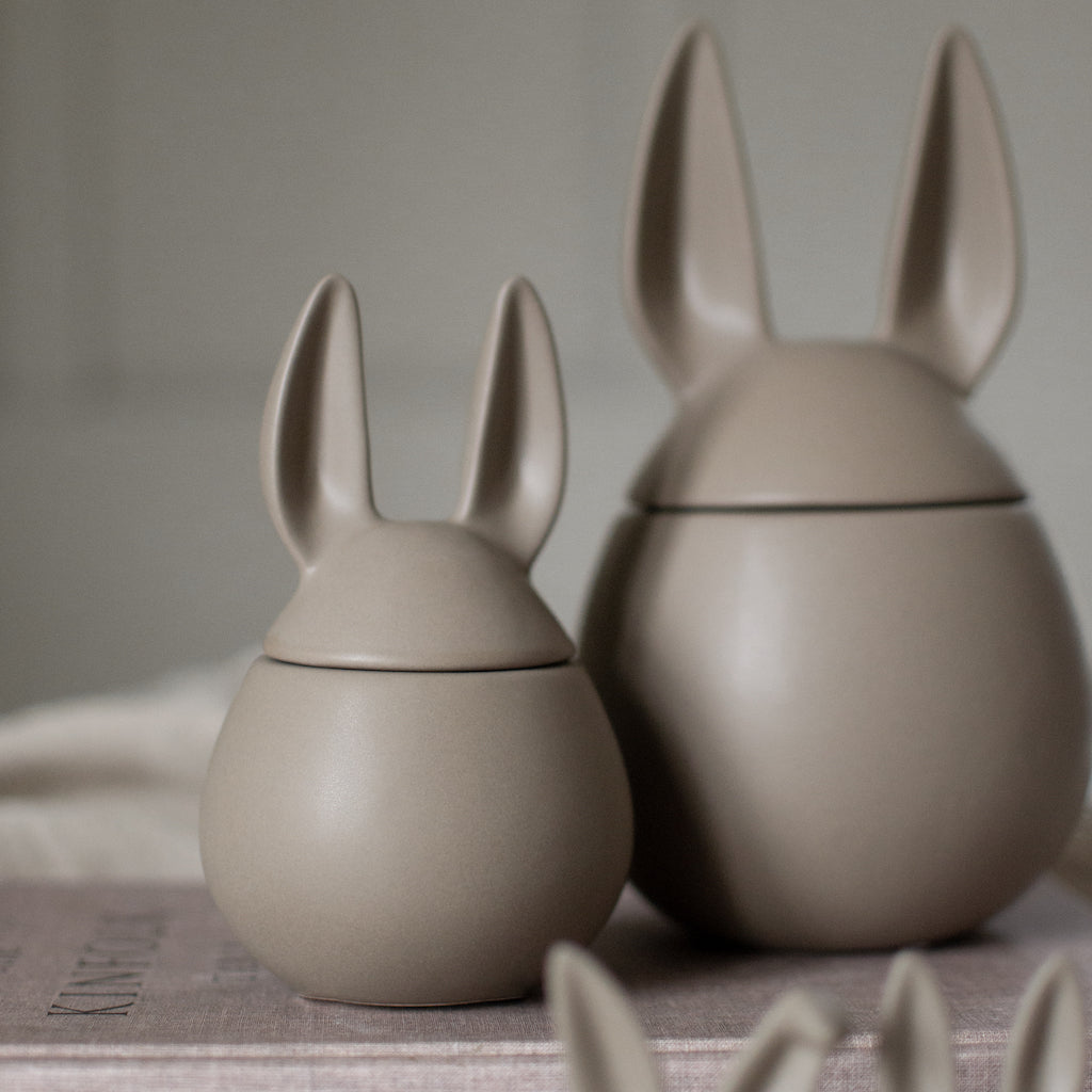 Eating Rabbit | Small Lidded Bowl | Dust | by DBKD - Lifestory - DBKD