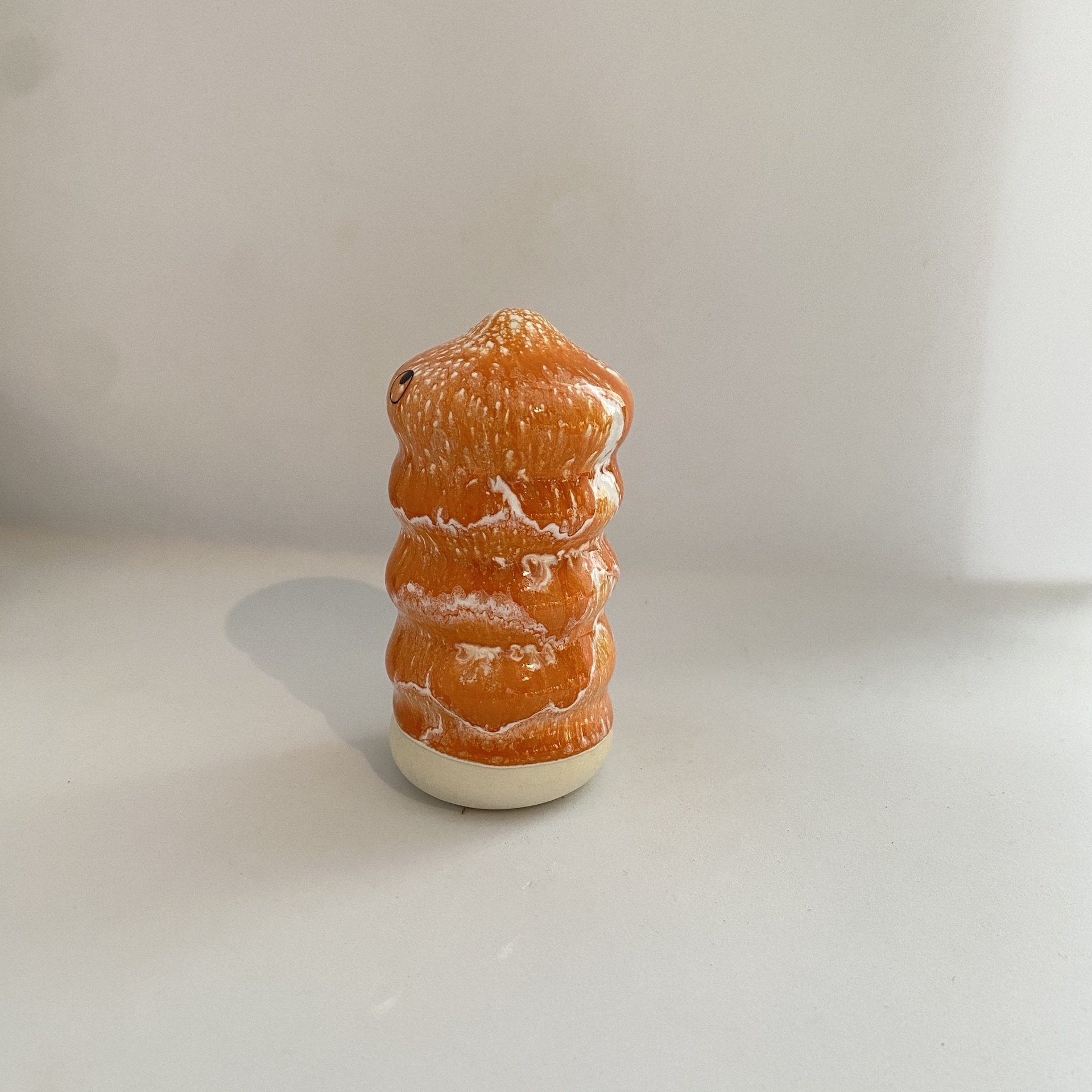Familia Figurine | Buru | Peach Pit by Studio Arhoj - Lifestory - Studio Arhoj