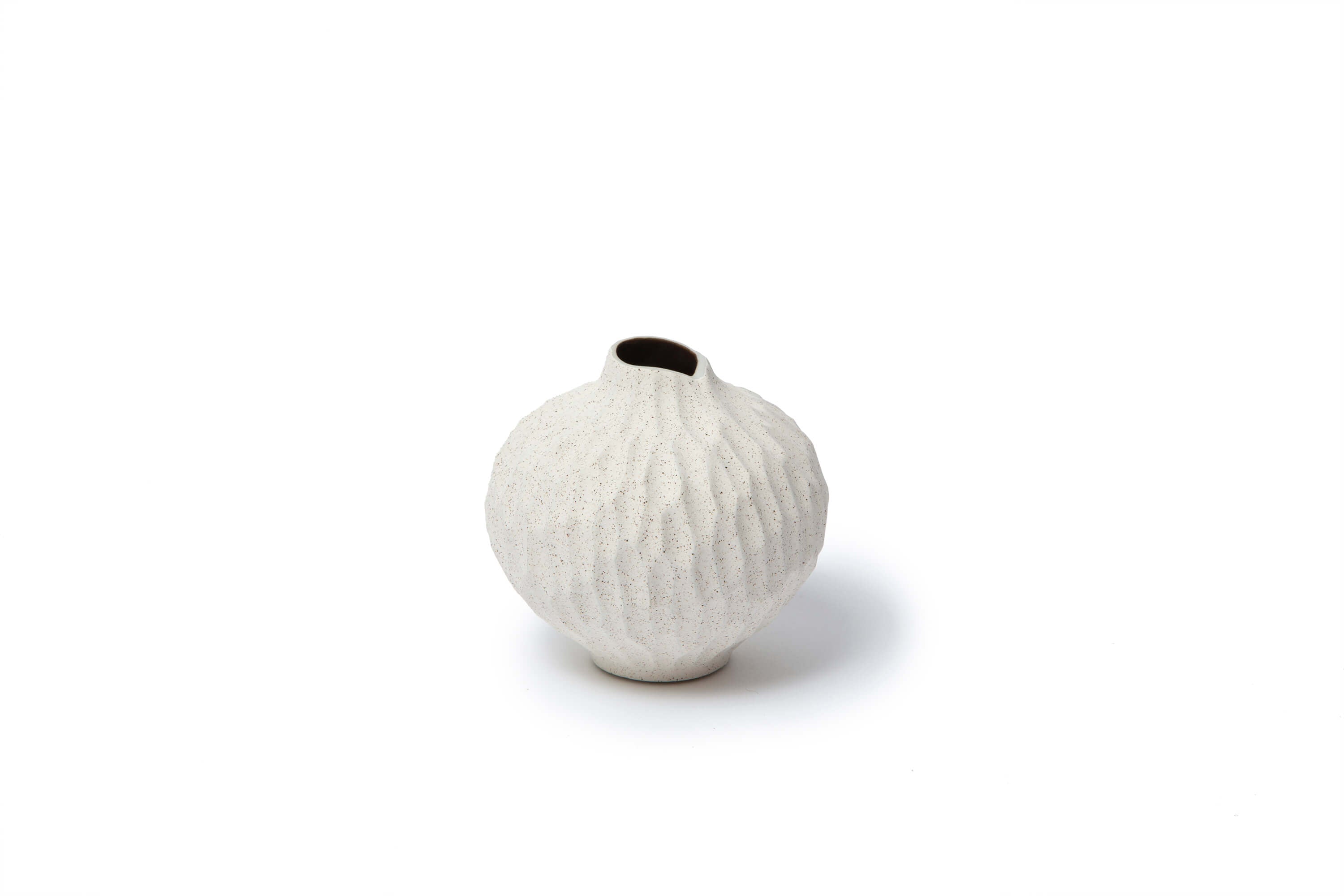Line Vase | Medium | Sand White Cut | by Lindform - Lifestory - Lindform