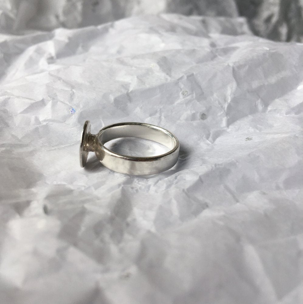 Mini Moon Face Ring | Sterling Silver - Lifestory