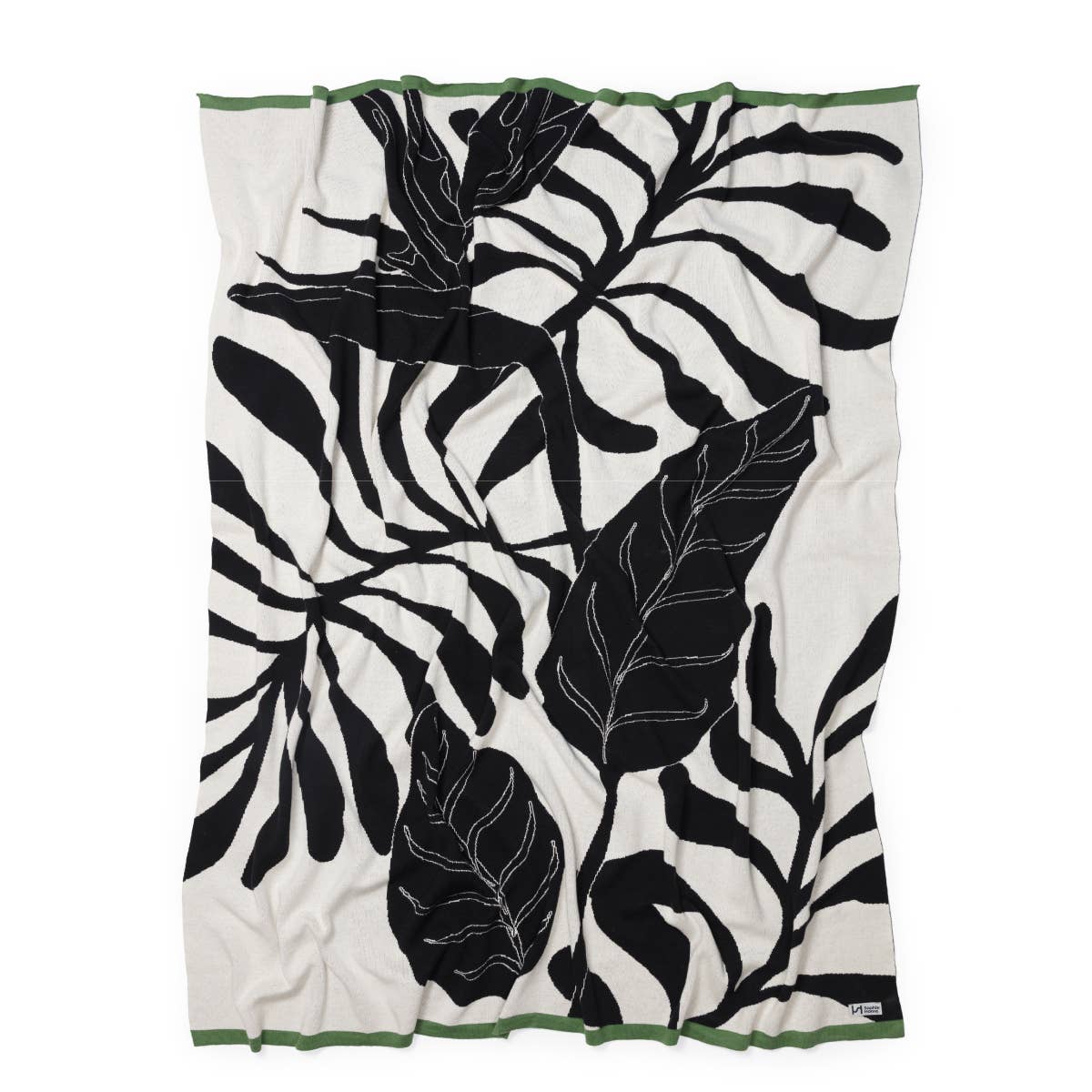 Sophie Home Leaf Cotton Knit Throw in Mono