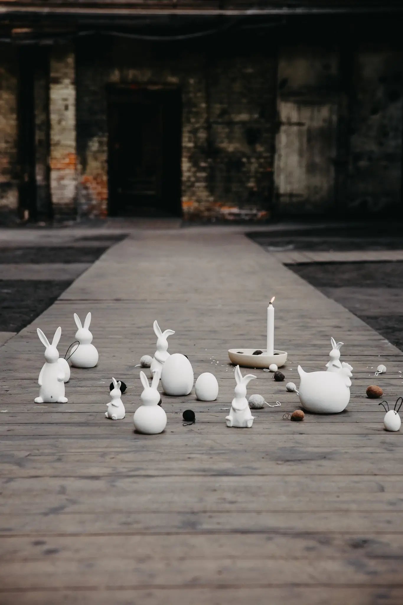 Small Bunny - Tore | White | Ceramic | by Storefactory - Lifestory