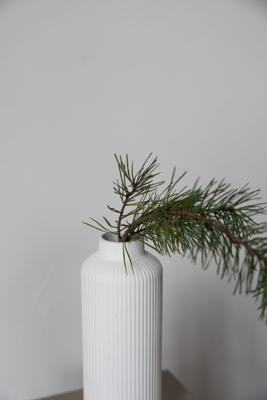 Ådala Vase | White | Ceramic | by Storefactory - Lifestory