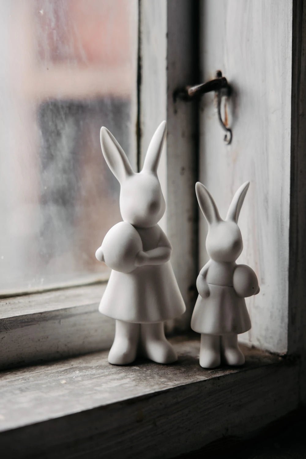 Alice Ceramic Rabbit Ornament with Egg in Matte White by Storefactory