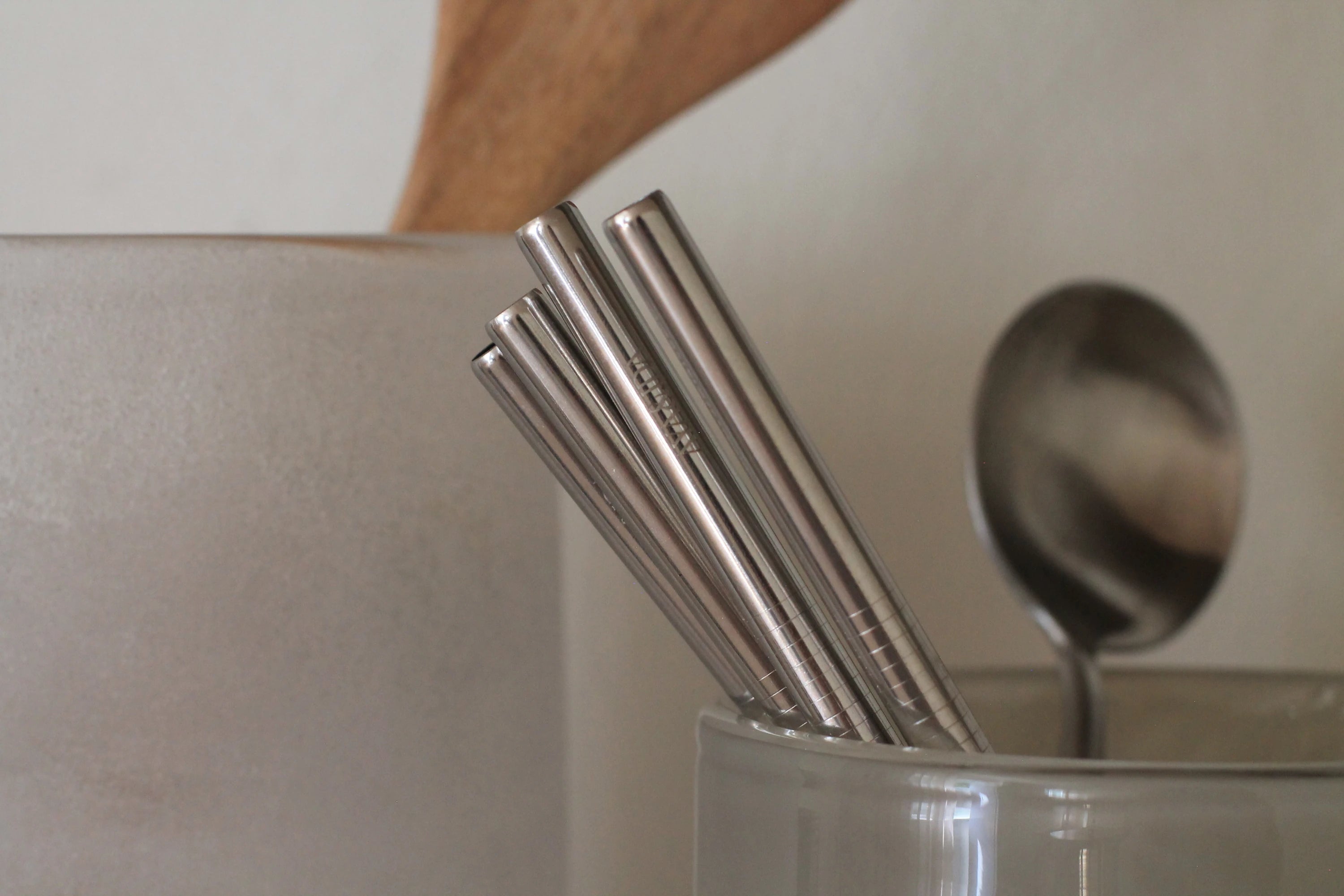 Aya&Ida Set of 4 Reusable Long Straight Steel Straws with Brush
