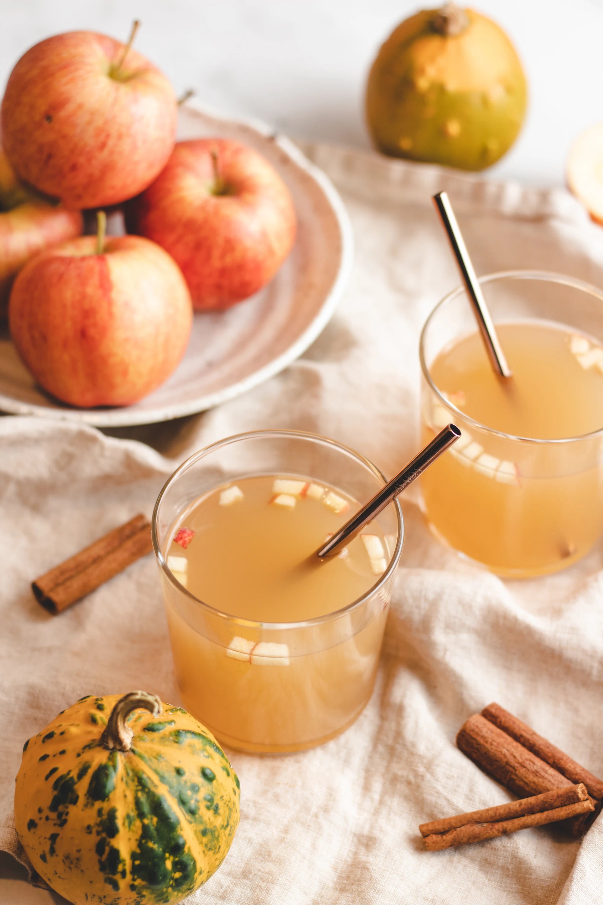 Aya&Ida Set of 4 Reusable Short Gold Drinking Straws with Brush - Lifestory