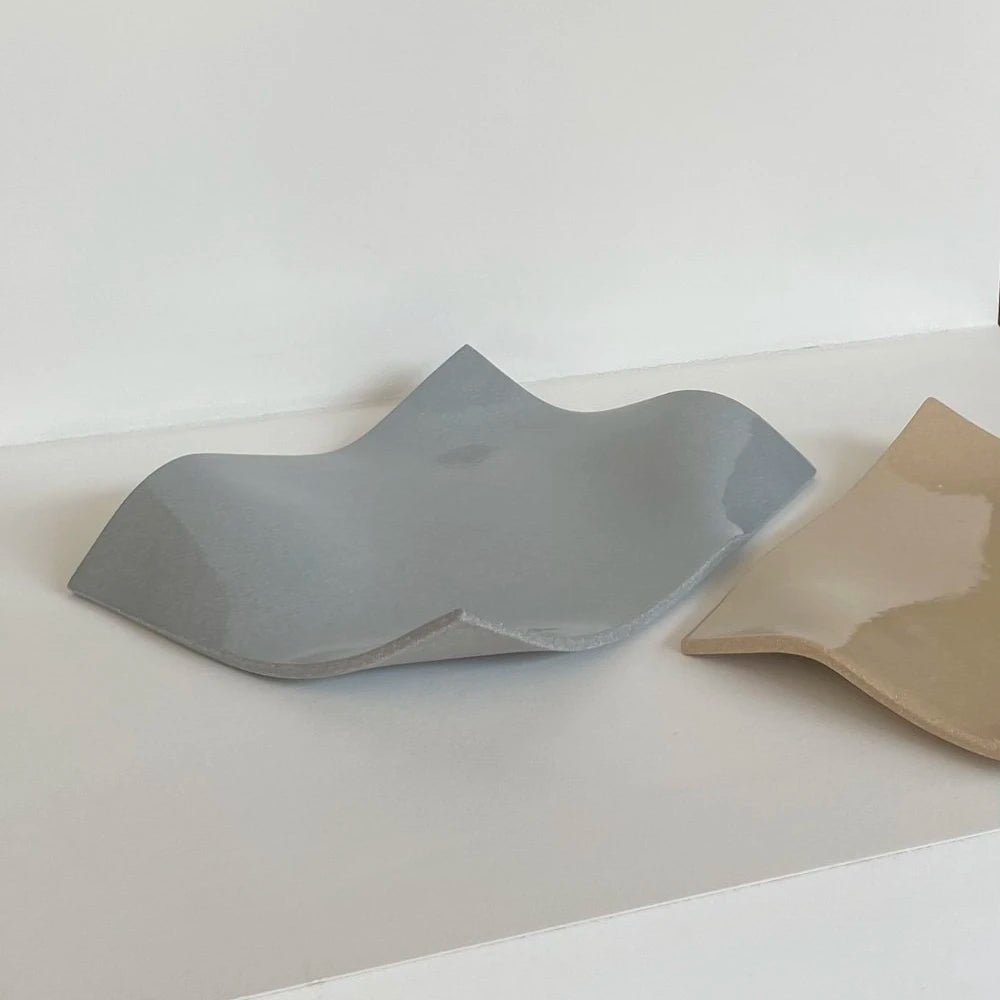 Rumpled Platter - 2 Sizes | Stoneware | by Brutes Ceramics - Lifestory