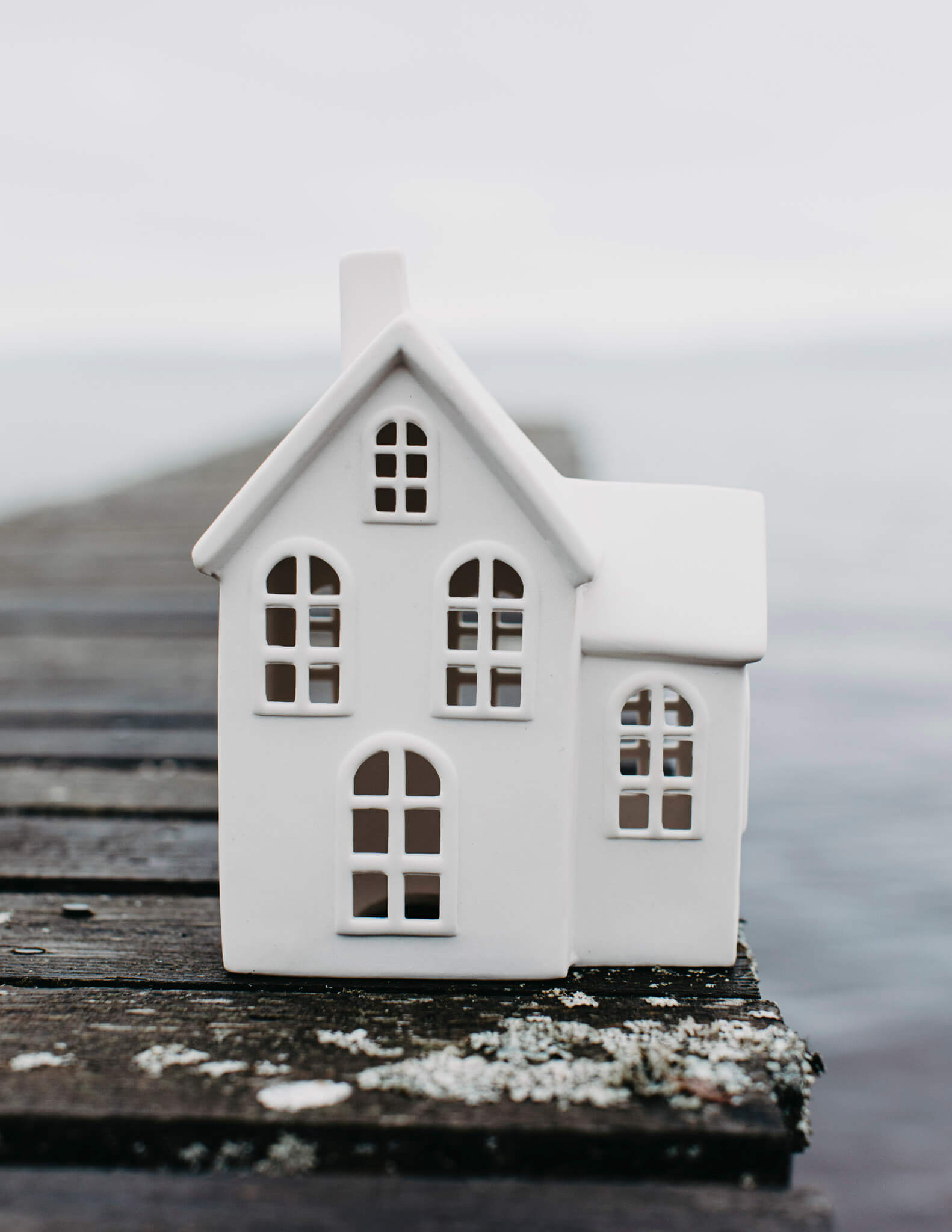 Ceramic House | Byn #4 | White | by Storefactory - Lifestory