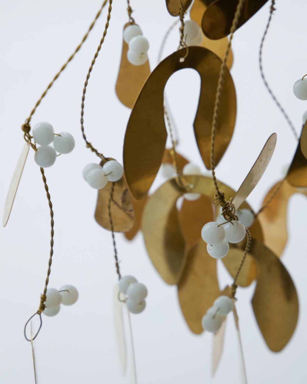 House Doctor Large Brass Mistletoe Decoration - Lifestory