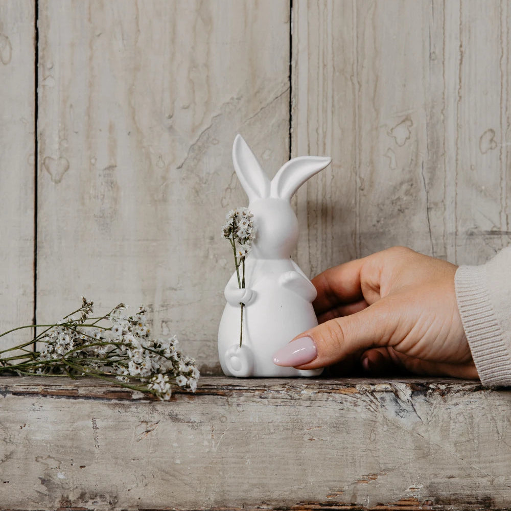 Storefactory 'Emilia' Medium Ceramic Bunny in Matte White | Lifestory
