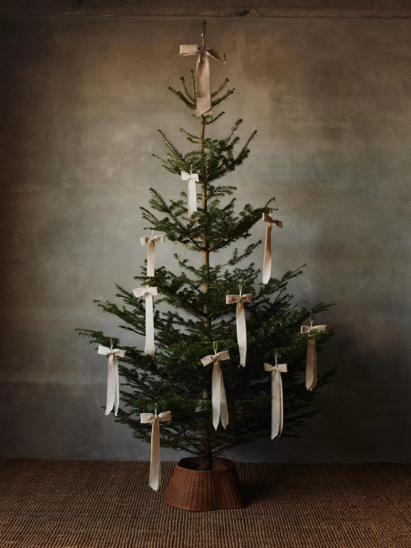 Ferm Living Large Bow Decoration in Natural - Lifestory
