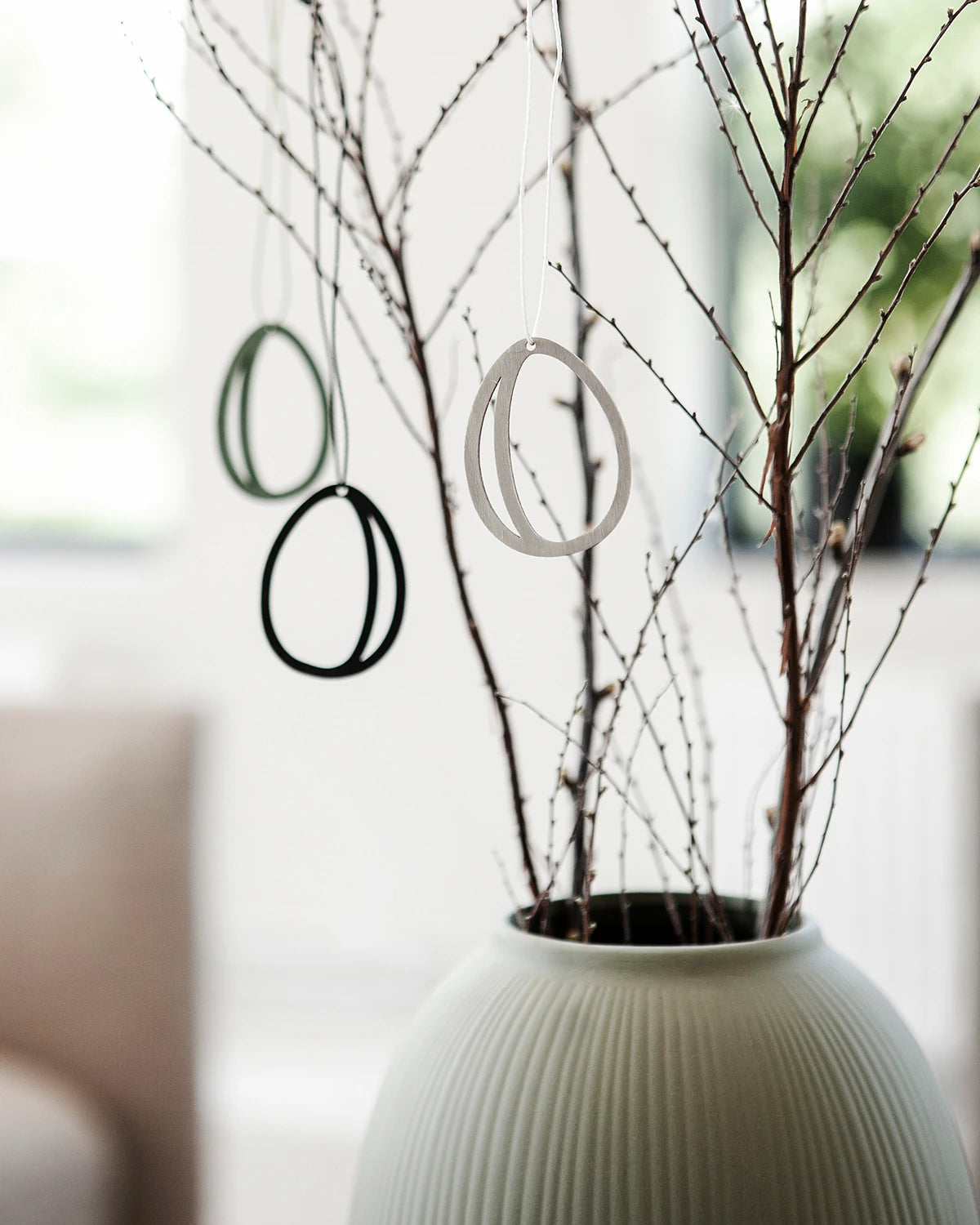 Storefactory 'Getinge' Hanging Wooden Egg Decoration