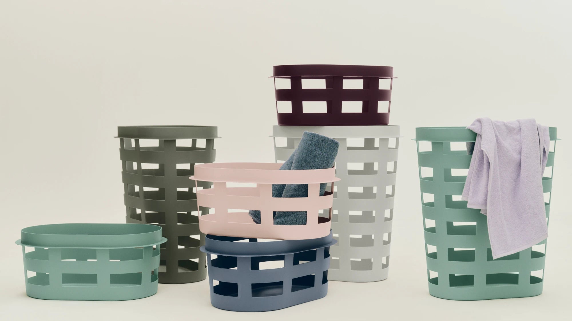 HAY Basket (Small) in 100% Recycled Plastic - Lifestory