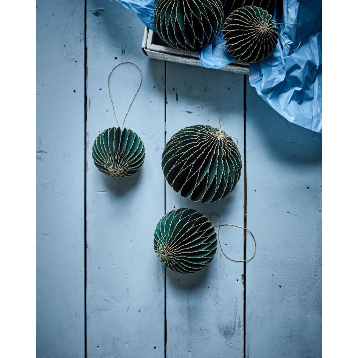 House Doctor Set of 4 'Alsta' Paper Hanging Ornaments
