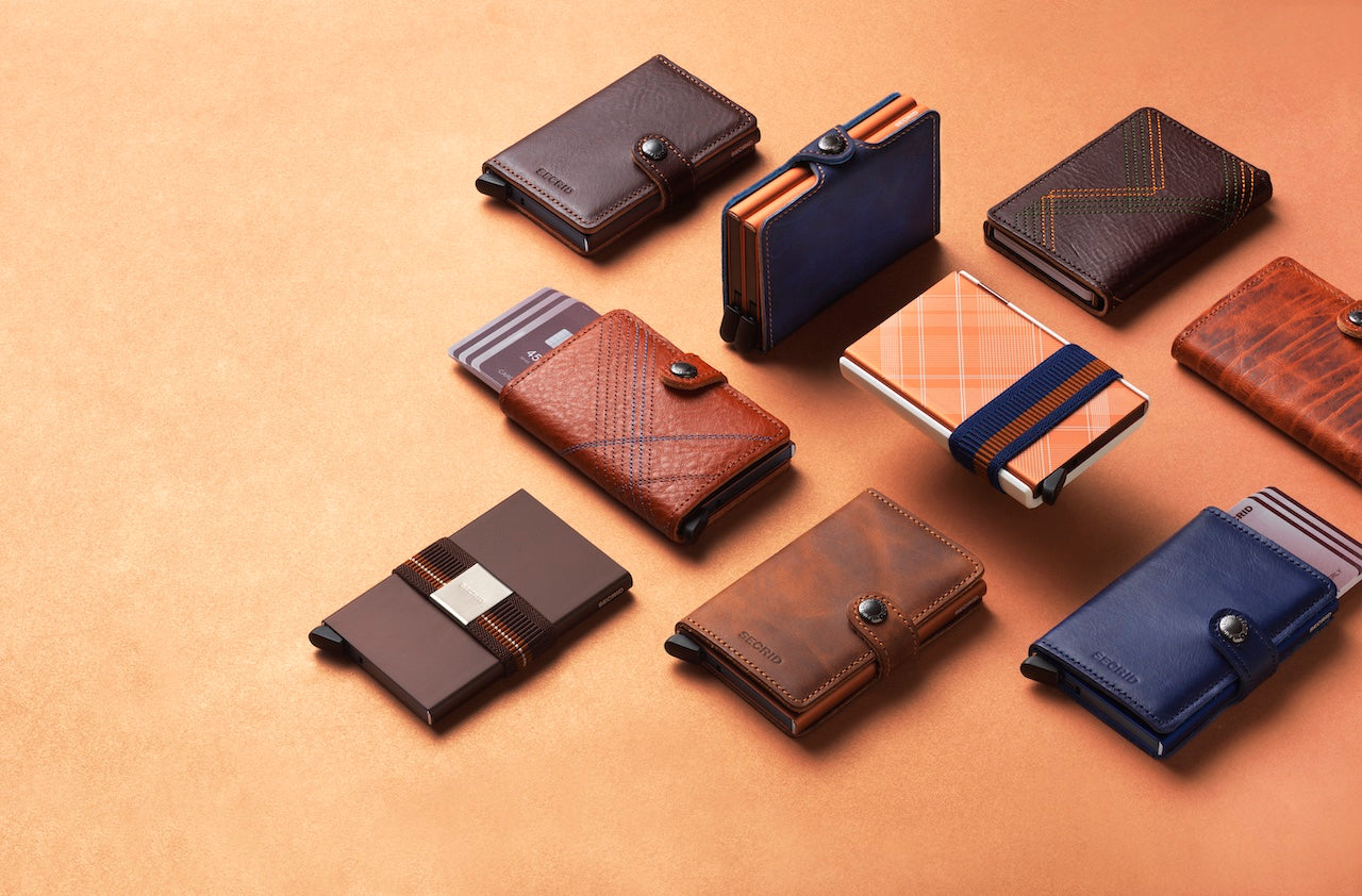 Miniwallet in Stitched Magnolia Black Leather by Secrid Wallets - Lifestory