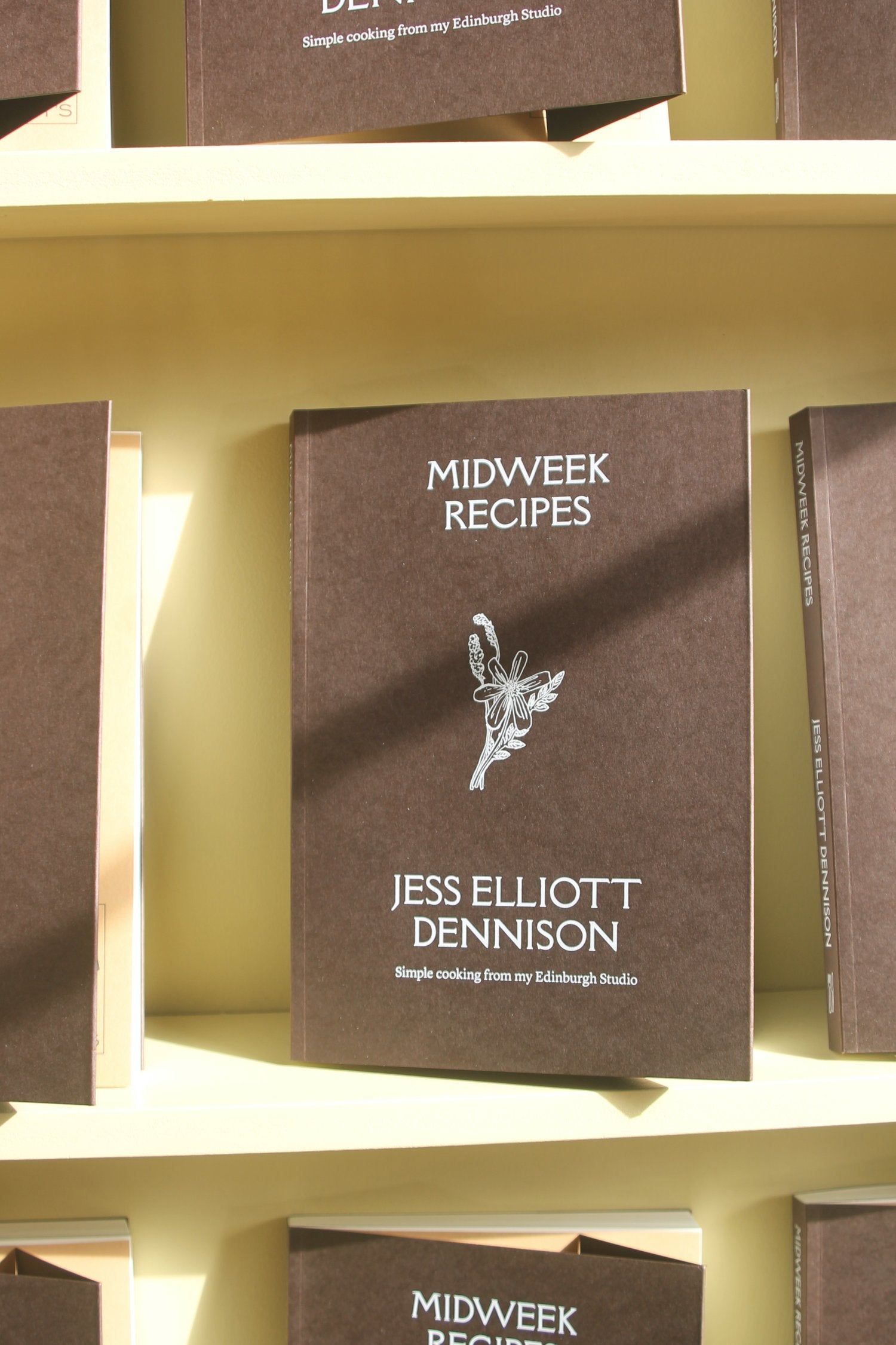 Midweek Recipes by Jess Elliott Dennison - Lifestory
