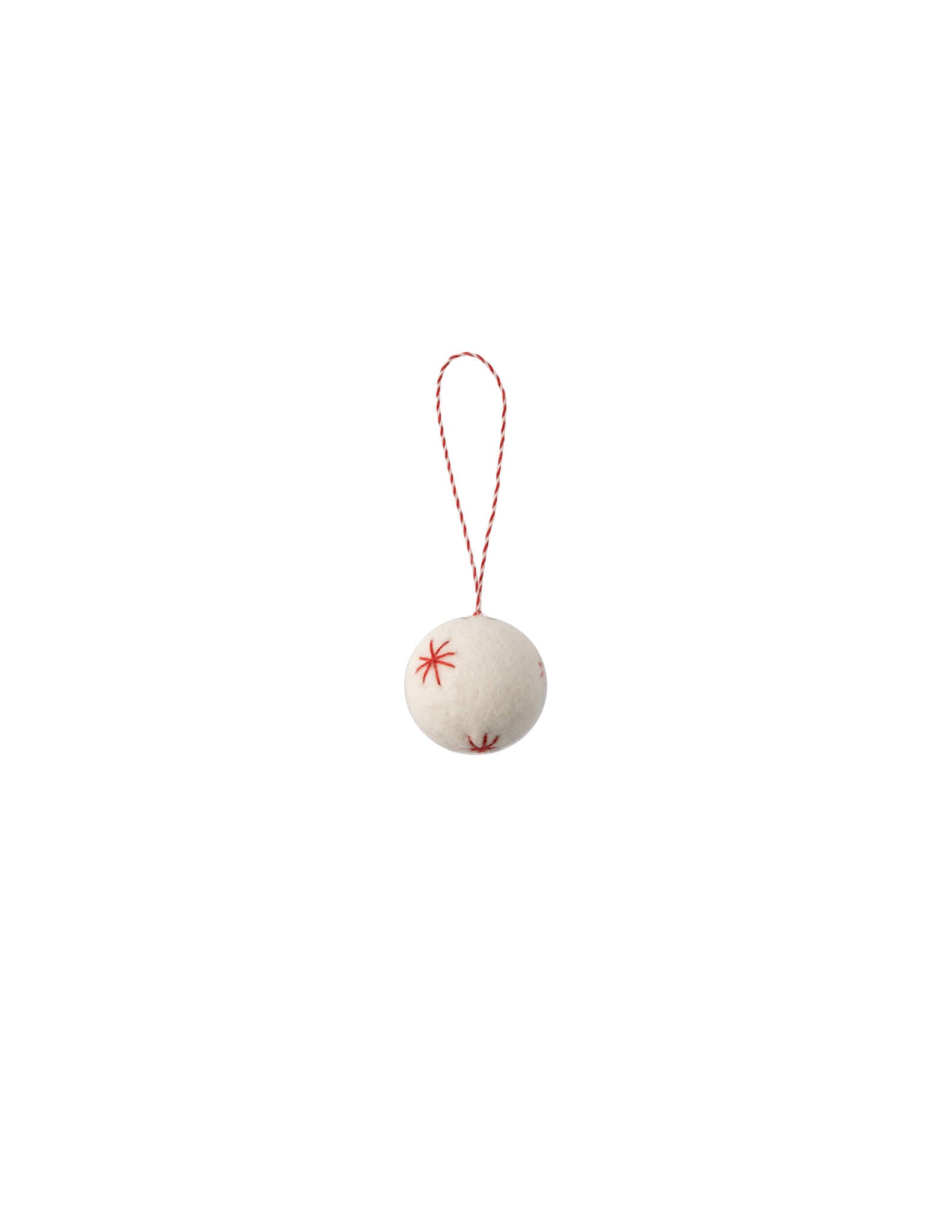 Kullinge Decoration | White or Red | Fairtrade Wool | by Storefactory - Lifestory