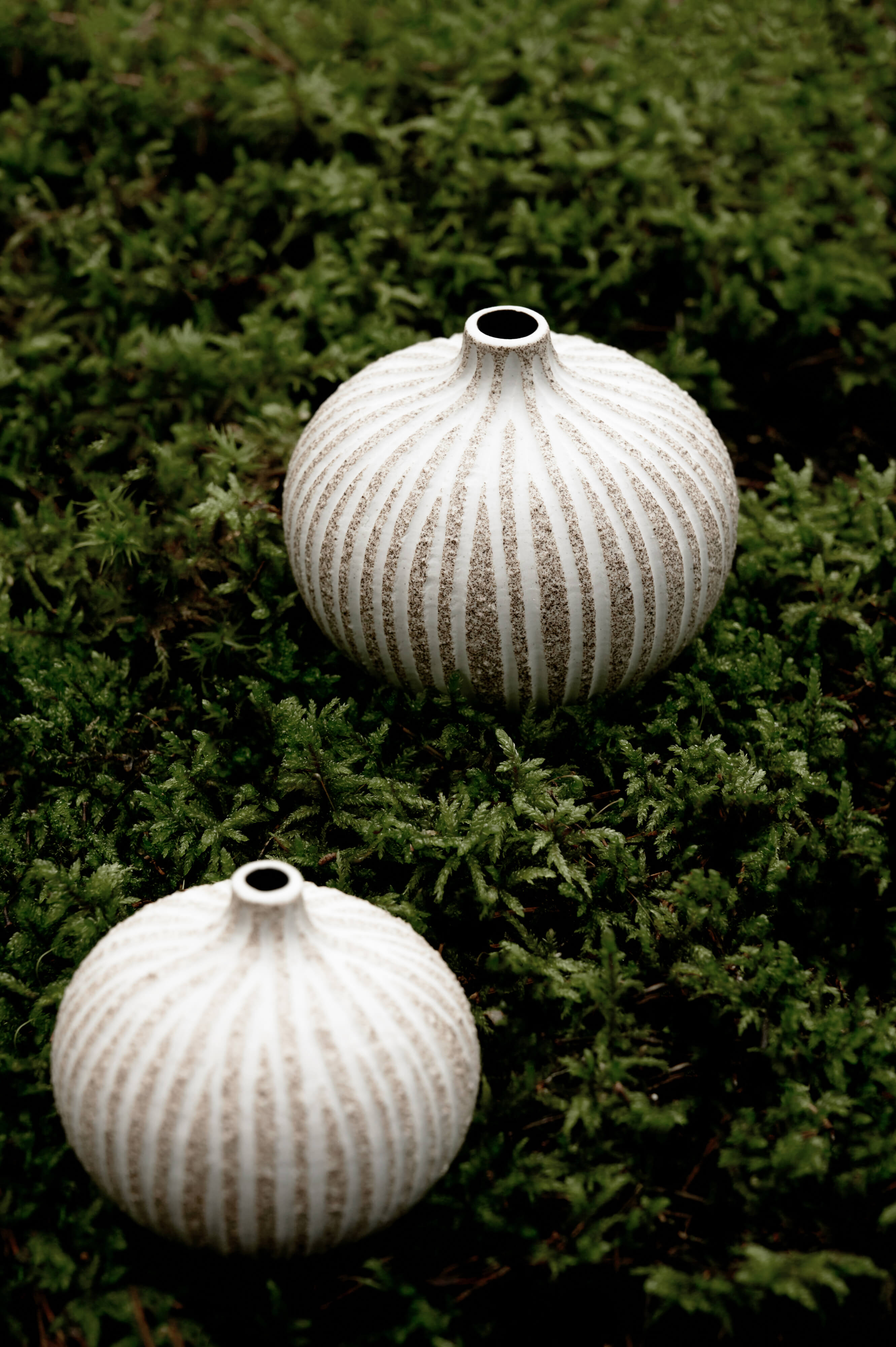 Bari Vase | Medium | Brown Rough Stone Stripe | by Lindform - Lifestory