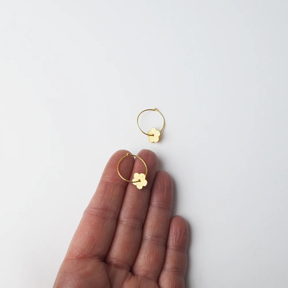 Minima Hoops | Flower Shape | Gold Plated Sterling Silver - Lifestory
