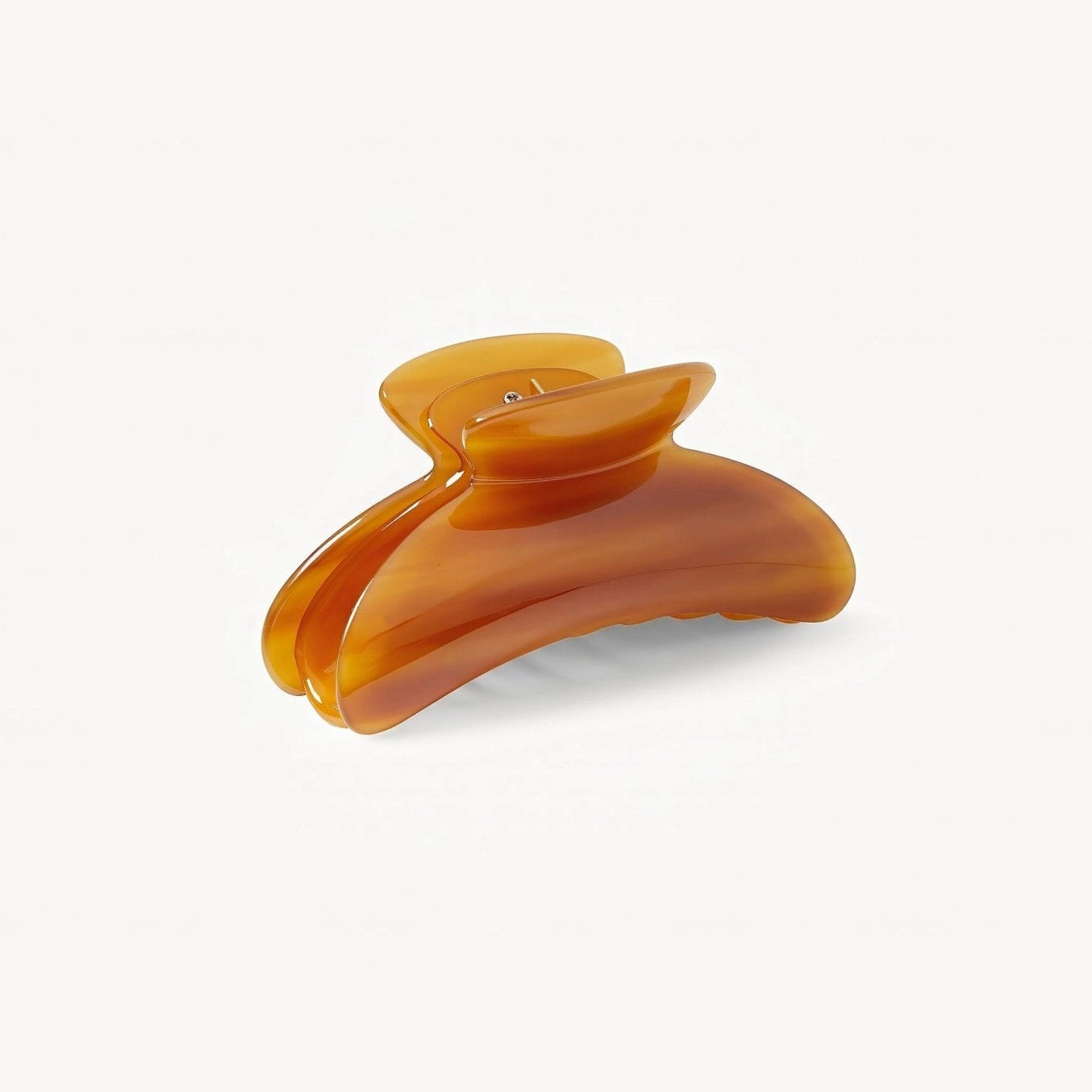 MACHETE Grande Heirloom Claw in Cognac Acetate