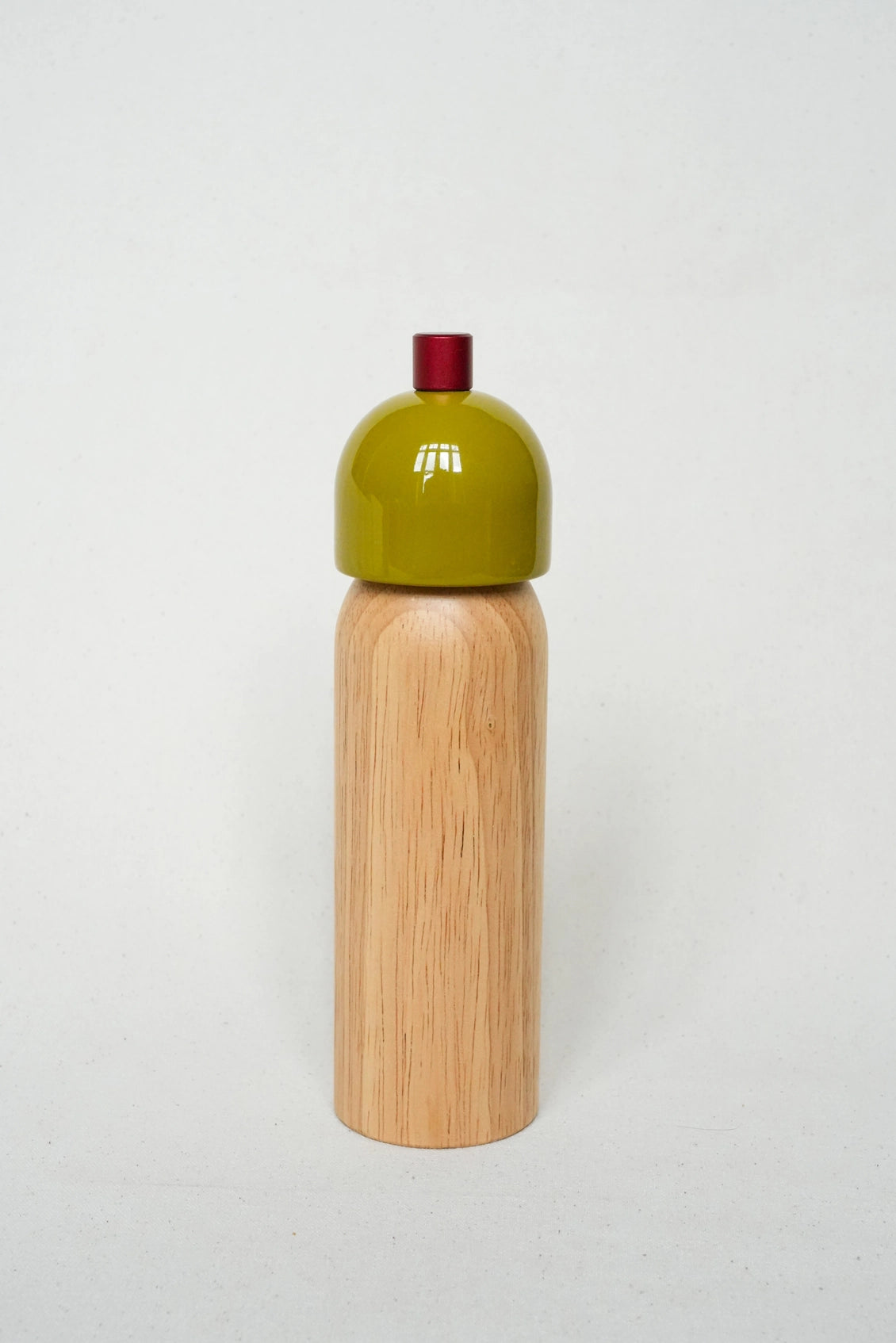MAEGEN Salt & Pepper Grinder in Olive & Red - 2 Sizes