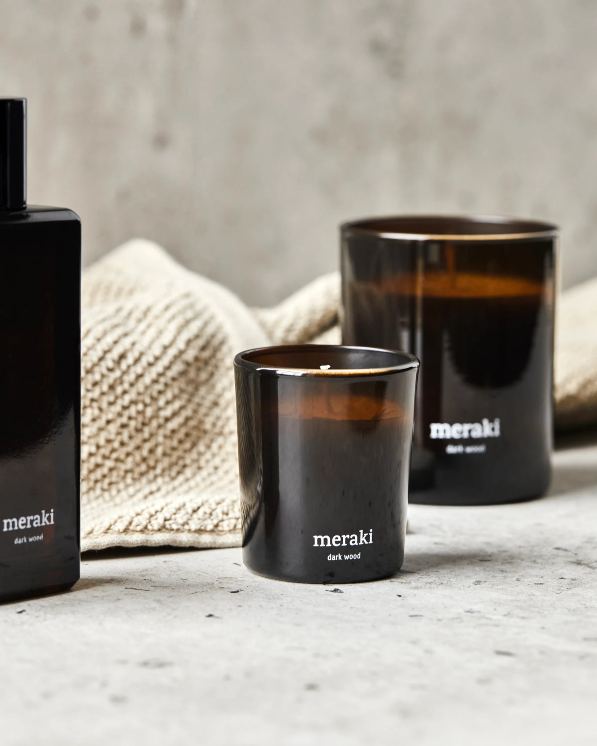 Meraki Gift Box Northern Dawn Hand Soap & Dark Wood Candle