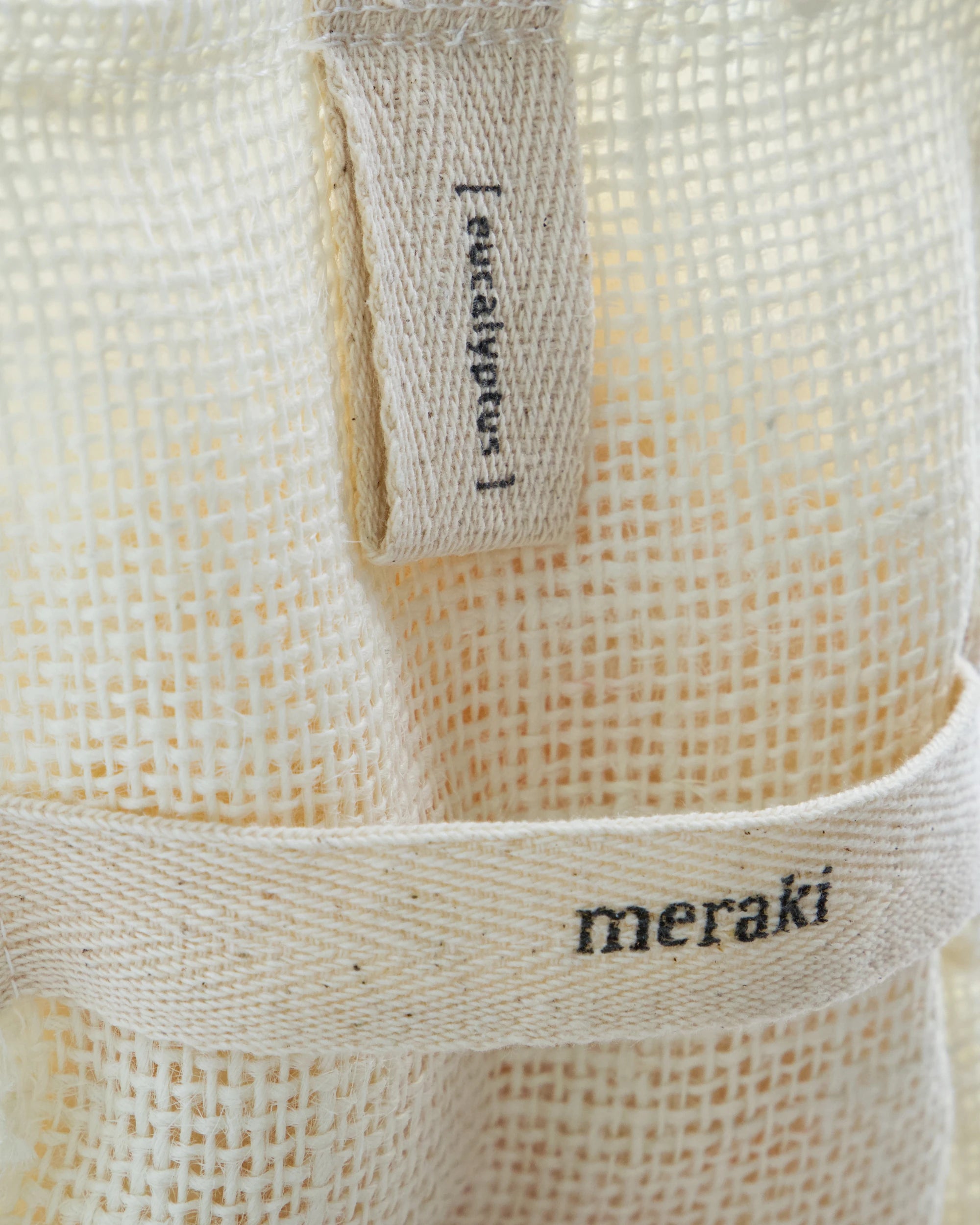 Meraki Exfoliating Jute Bath Mitt with Handmade Eucalyptus Soap - Lifestory