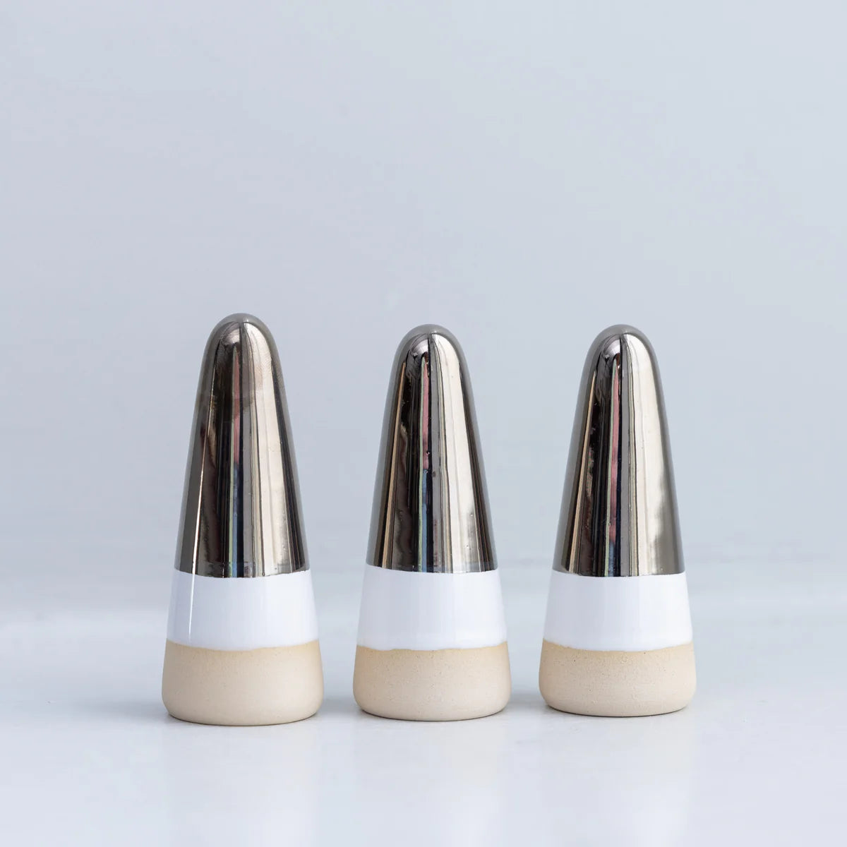 ‘Nisse' Ghost Dark Metallic Silver | 2025 Limited Edition by Studio Arhoj