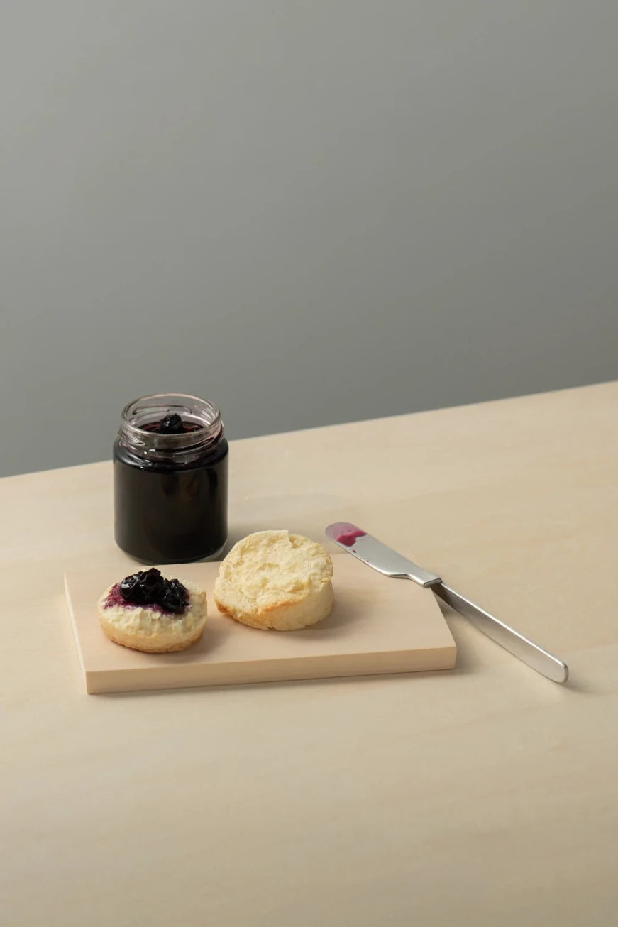 Oku Butter Knife & Board by Kathleen Reilly | Lifestory