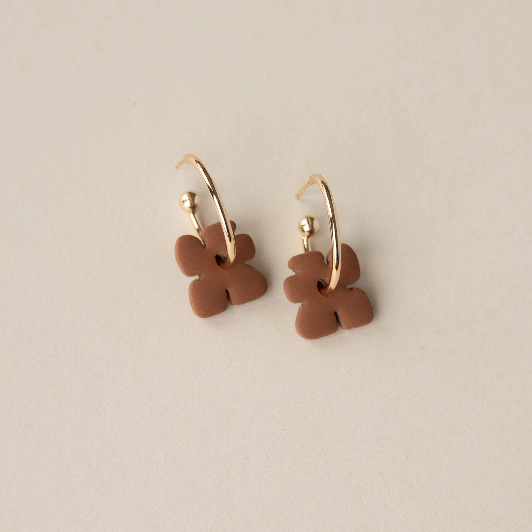 Pepper You Blob Bloom Charm Hoop Earrings - Lifestory