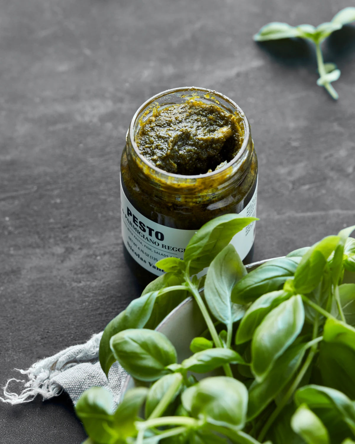 Nicolas Vahé Pesto with Basil & Parmesan | Lifestory
