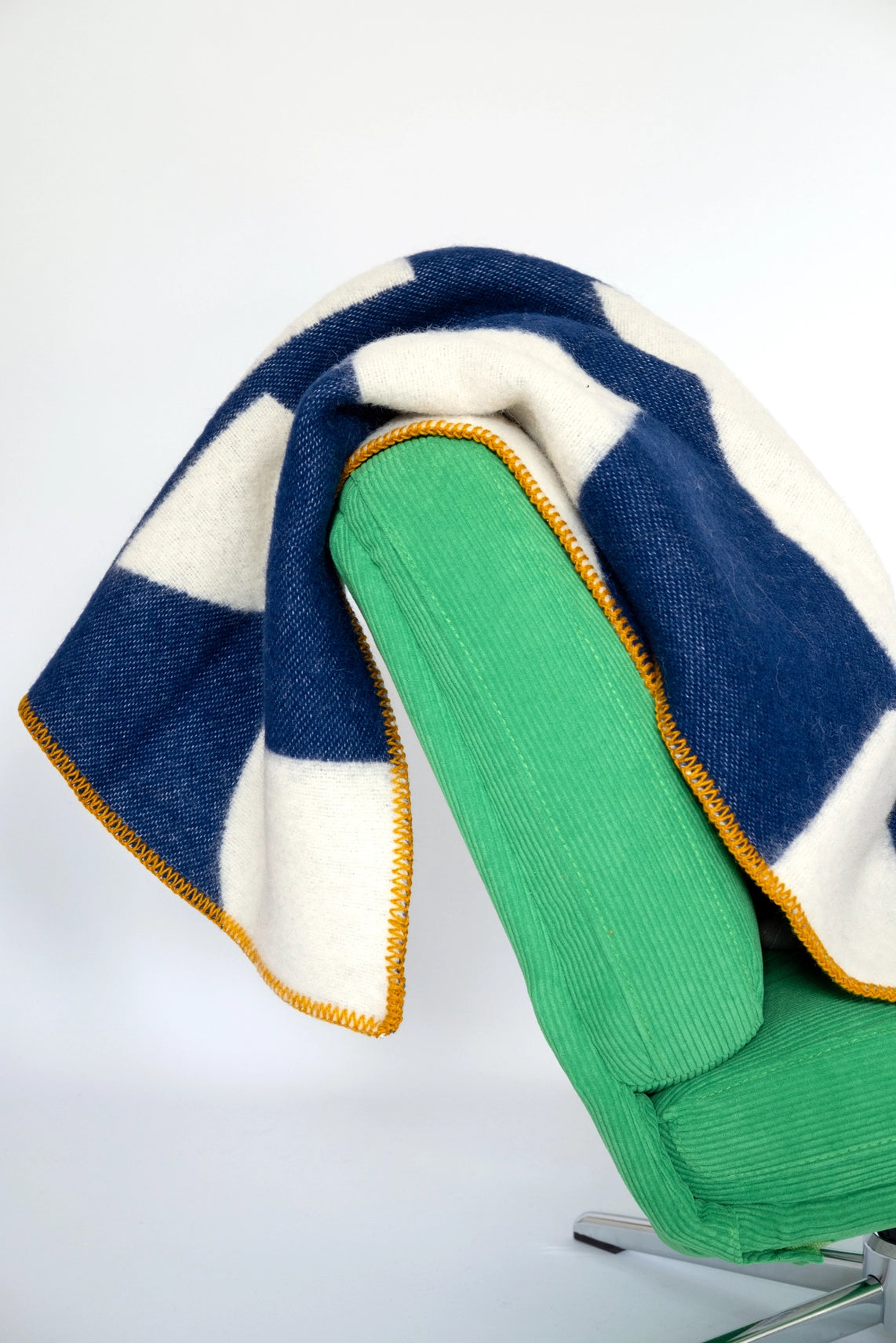 Wool 'Deko' Blanket | Navy | by Sophie Home - Lifestory