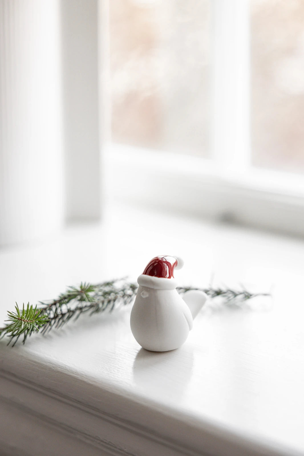 Storefactory Medium Elin the Robin Ceramic Ornament | Lifestory