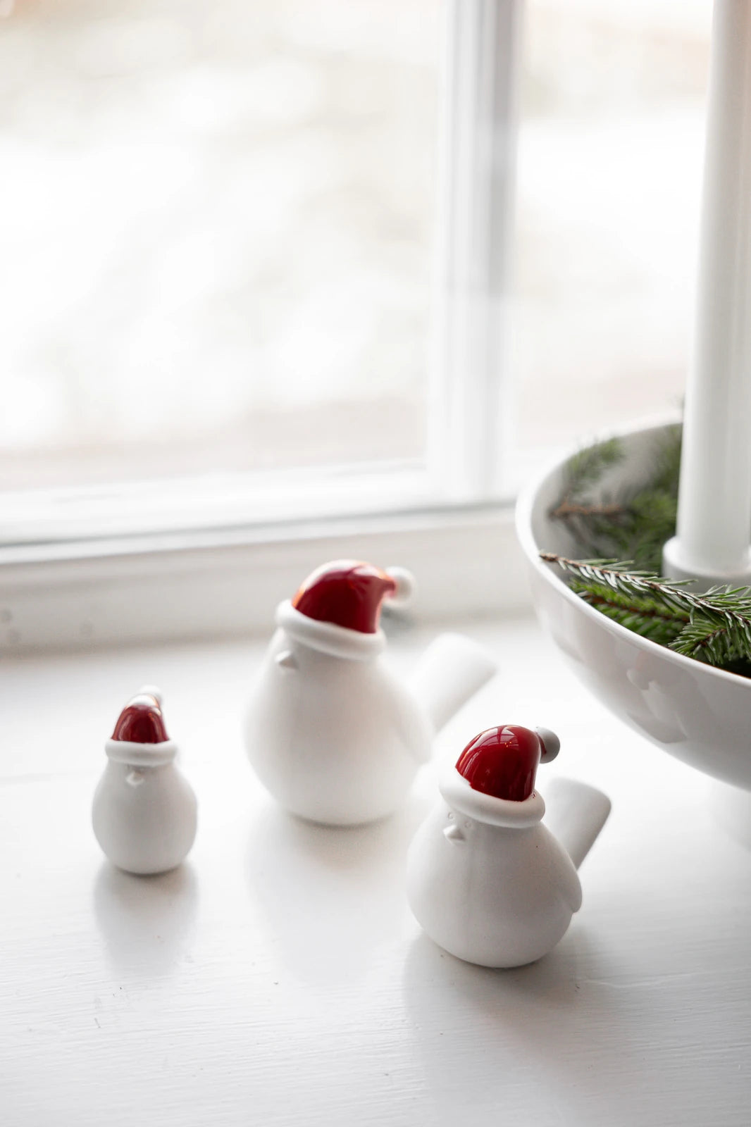 Storefactory Elin the Robin Ceramic Ornament Family | Lifestory