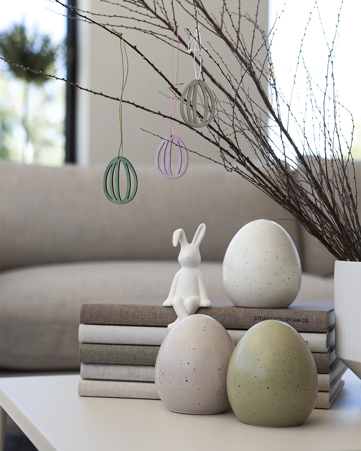 Storefactory 'Pelle' Small Seated Ceramic Bunny in Matte White - Lifestory