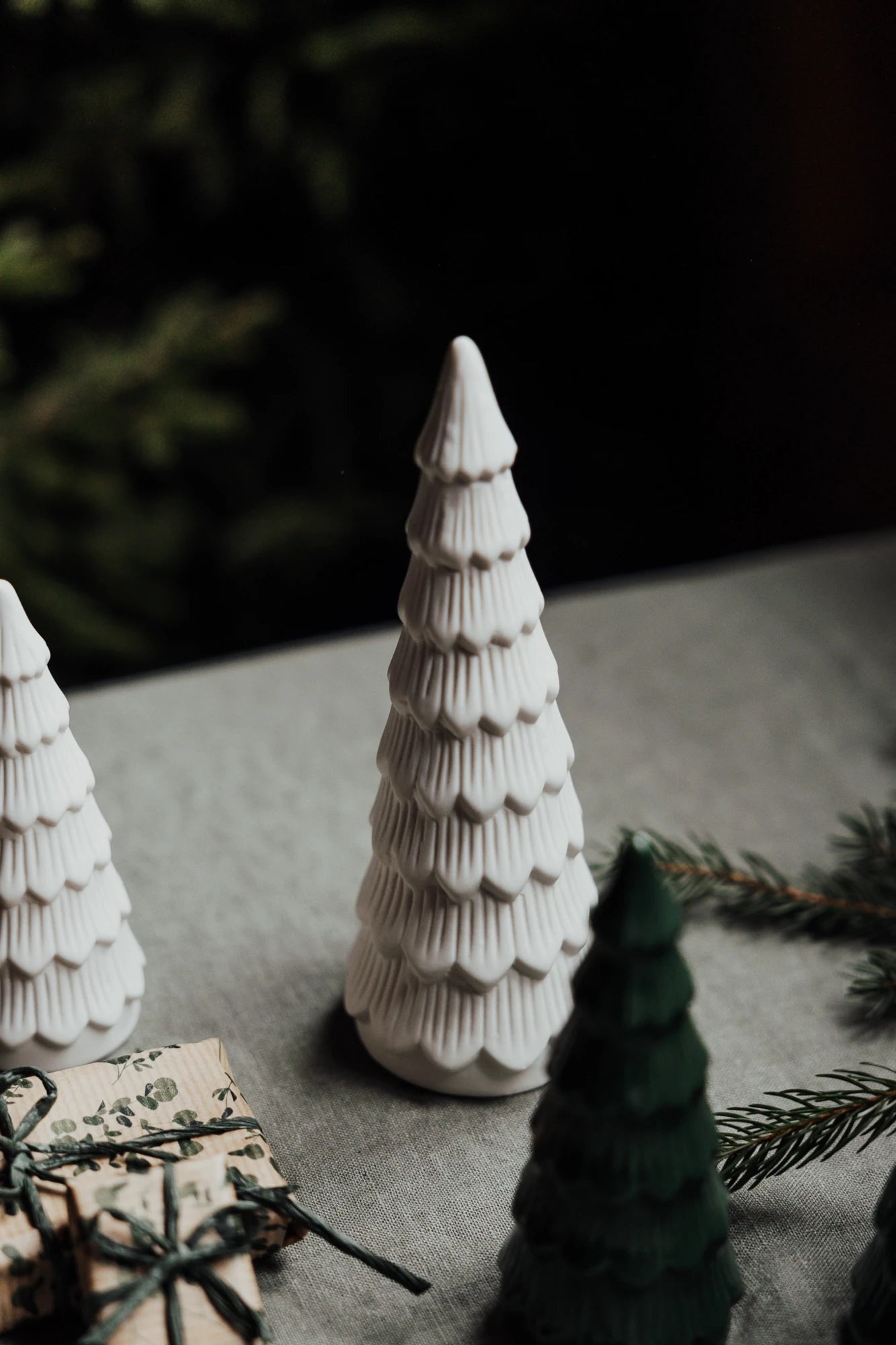 Ceramic Tree | Granbacken | Small | Matte White | by Storefactory - Lifestory