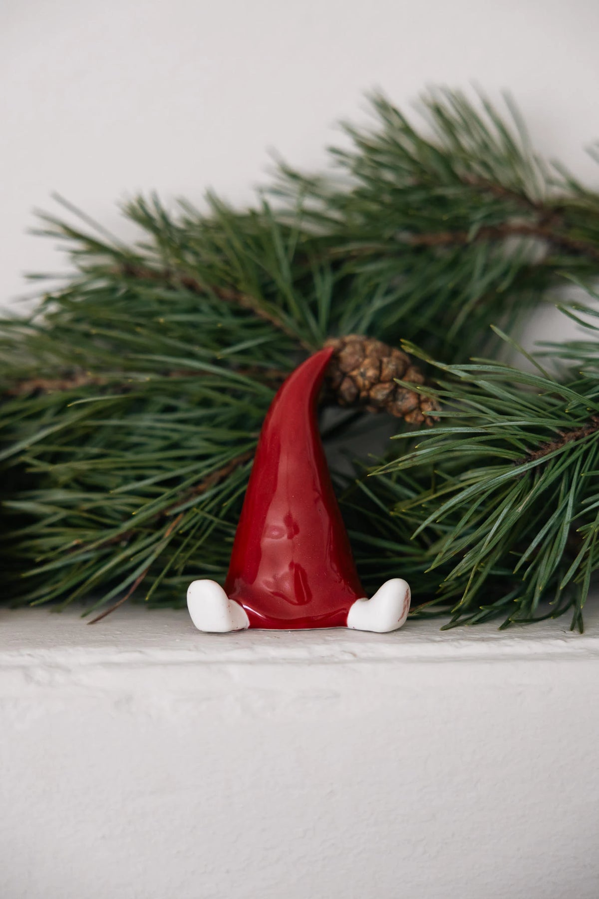 Storefactory Ture Ceramic Ornament in Red