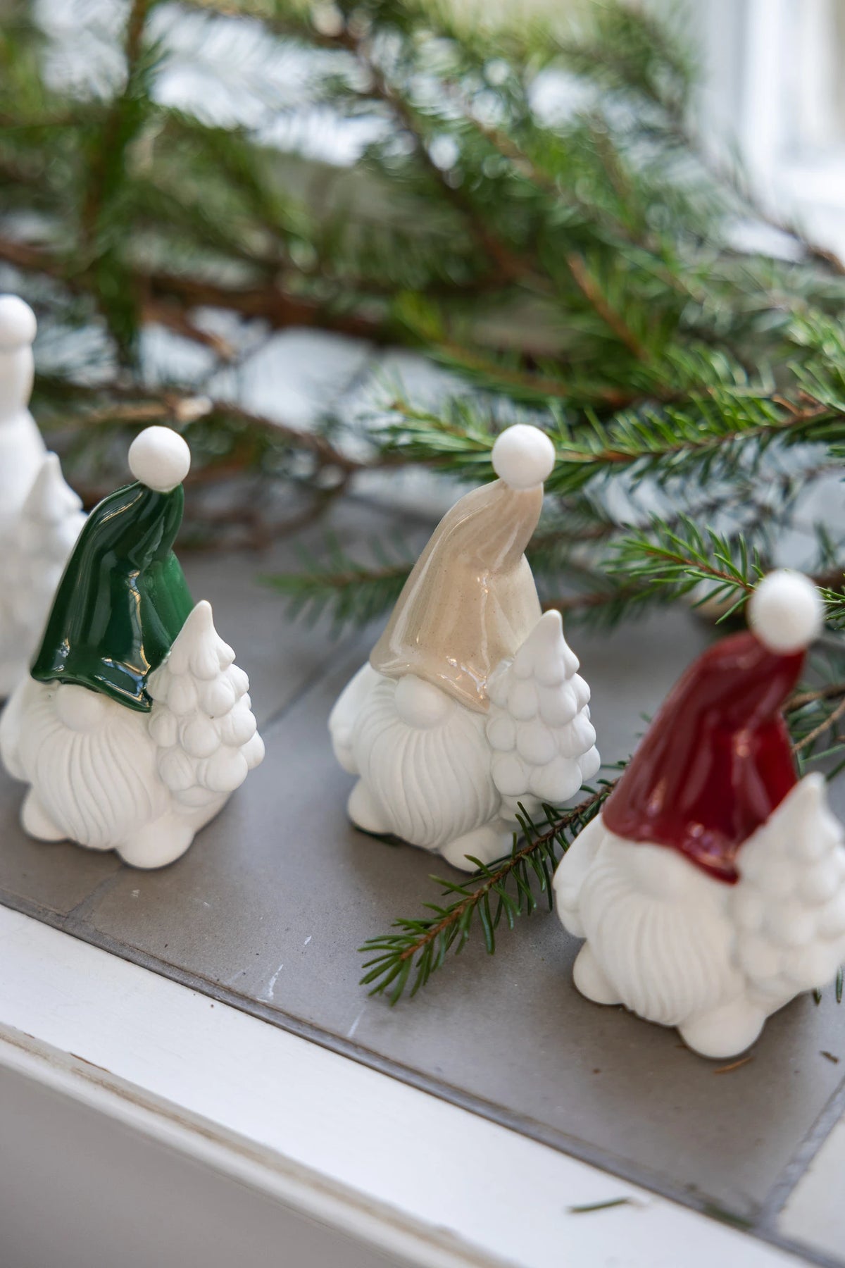 Storefactory Vilgot Ceramic Ornament family