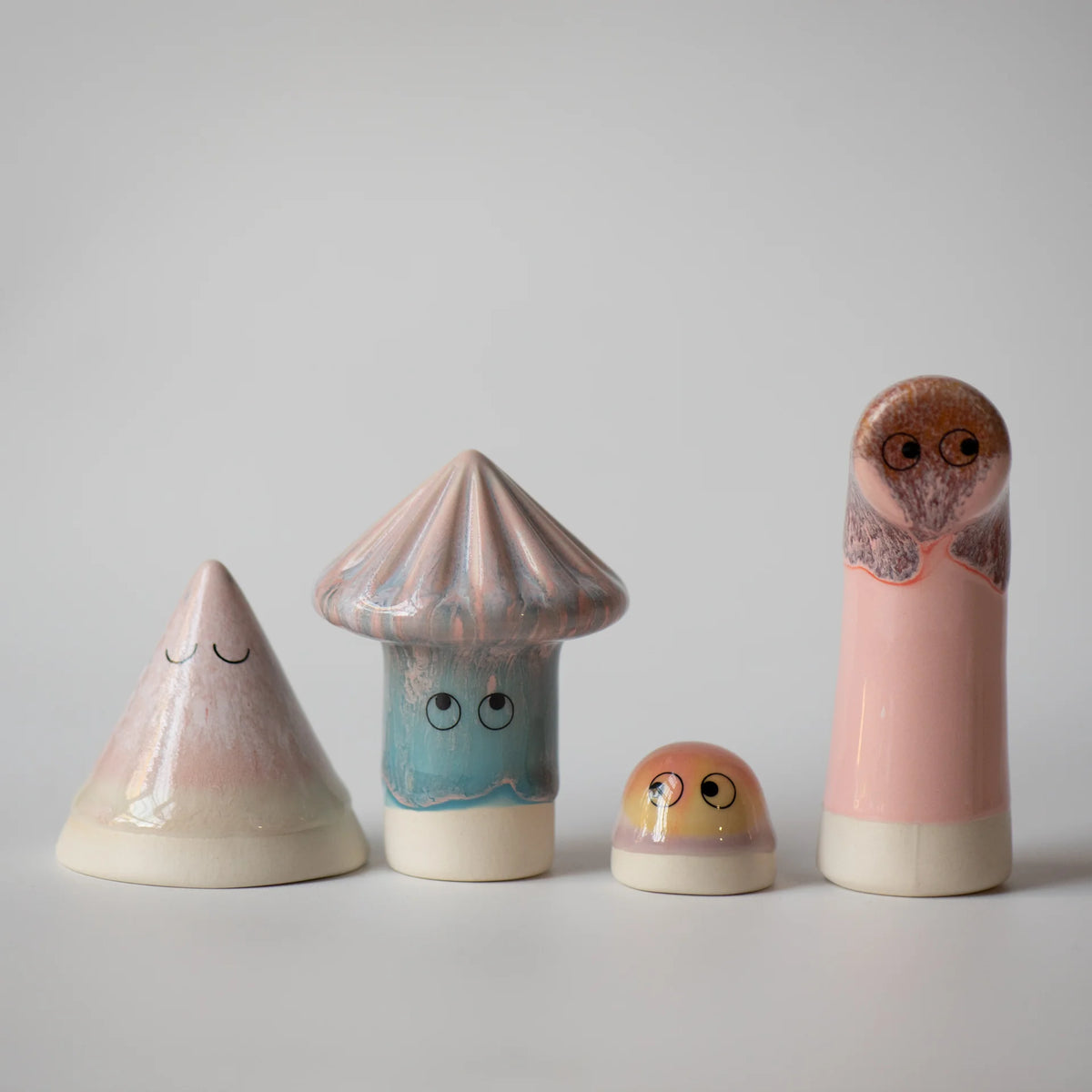 Studio Arhoj Familia Figurine | Dot | Maya