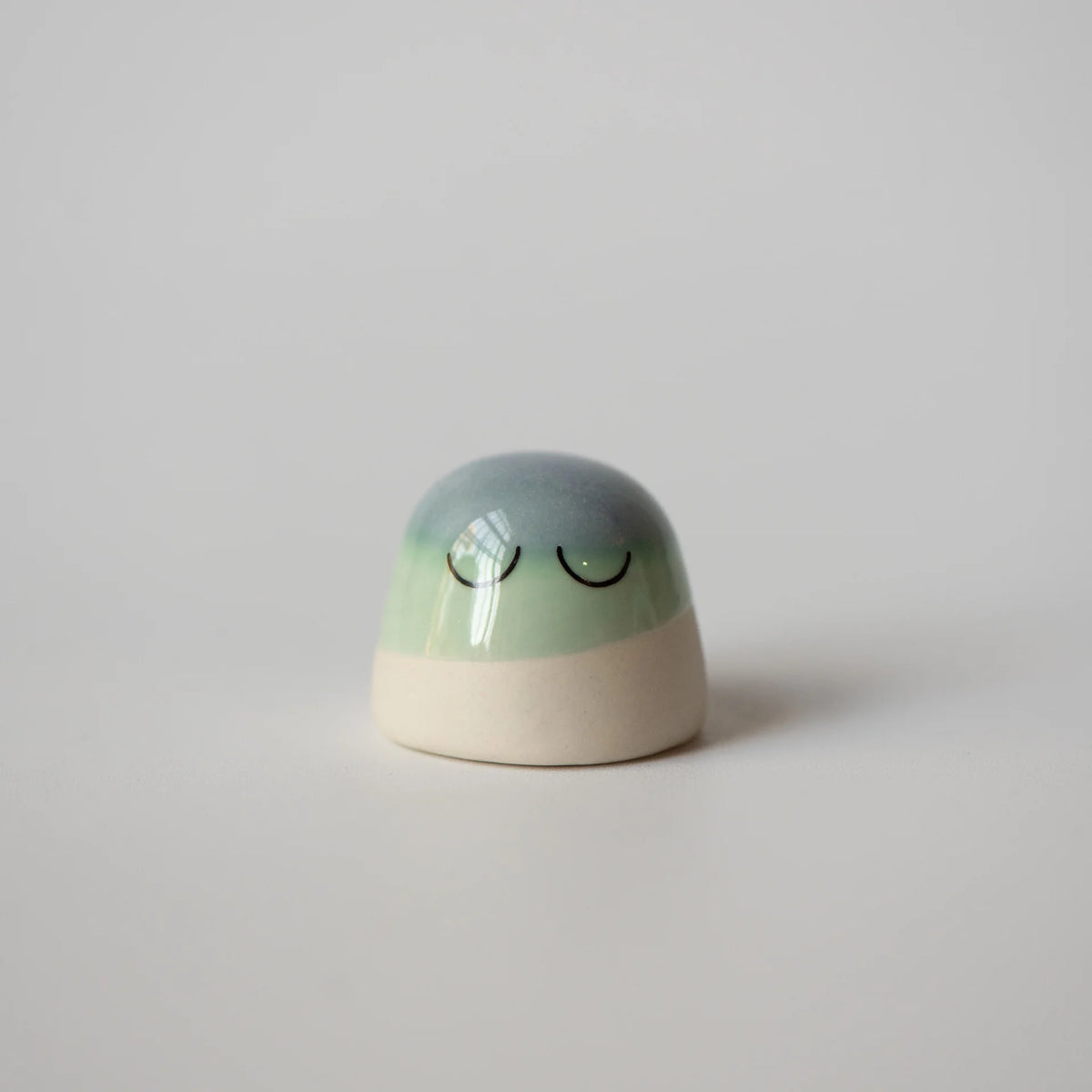 Studio Arhoj Familia Figurine | Dot | Perry