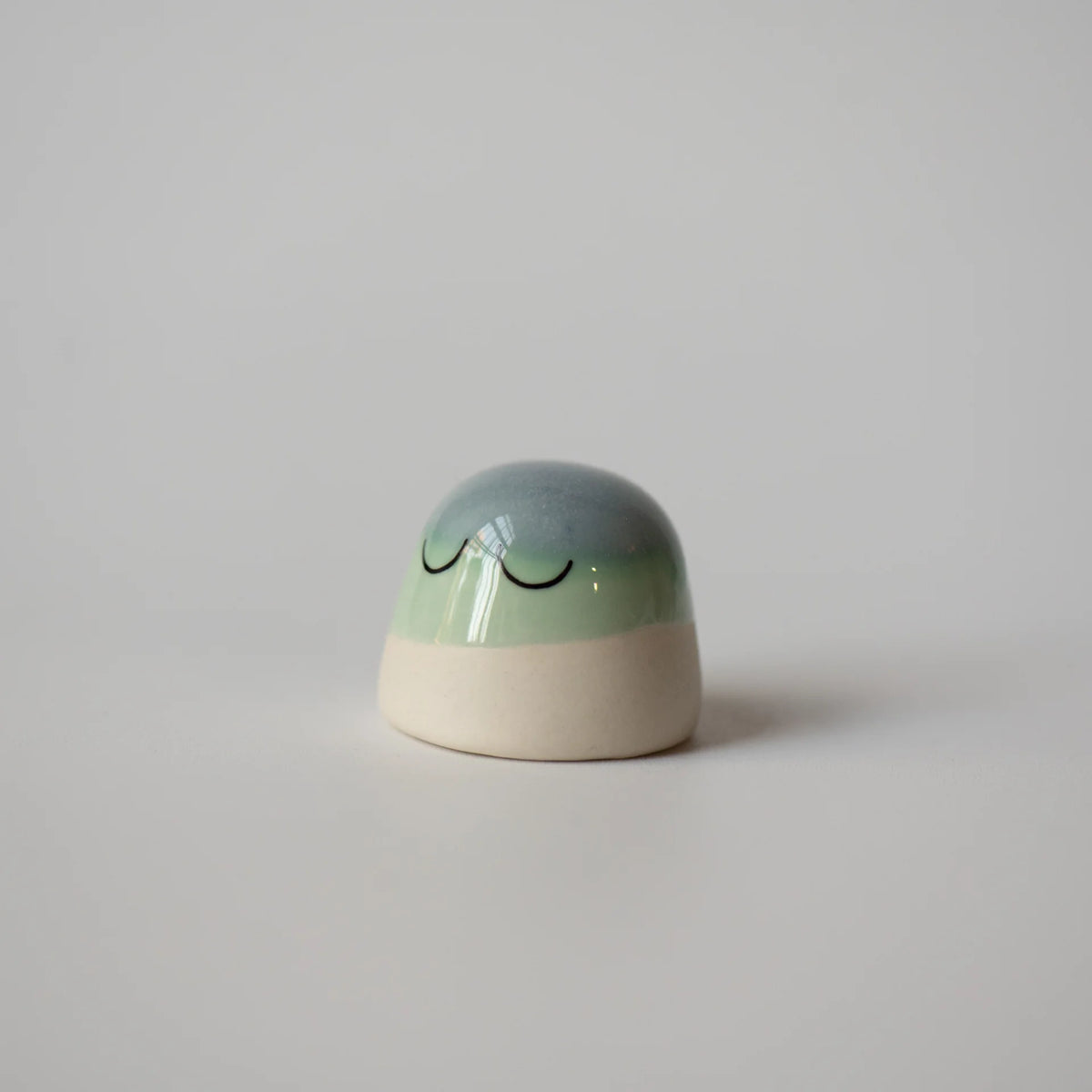 Studio Arhoj Familia Figurine | Dot | Perry