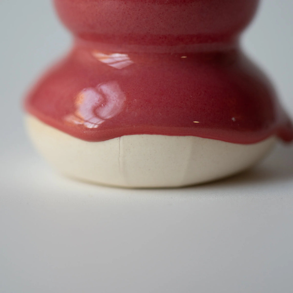 Studio Arhoj Familia Figurine, Polo | Xavier in a Red Glaze