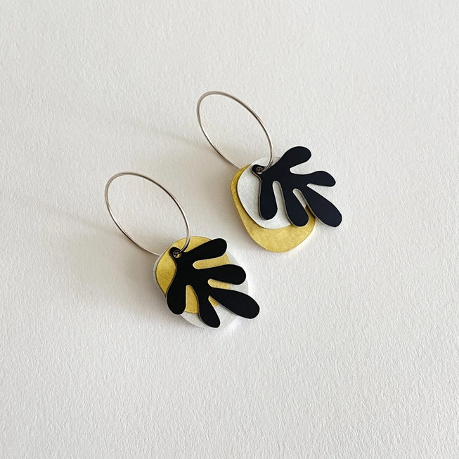 Tom Pigeon : Tideline Earrings - Lifestory
