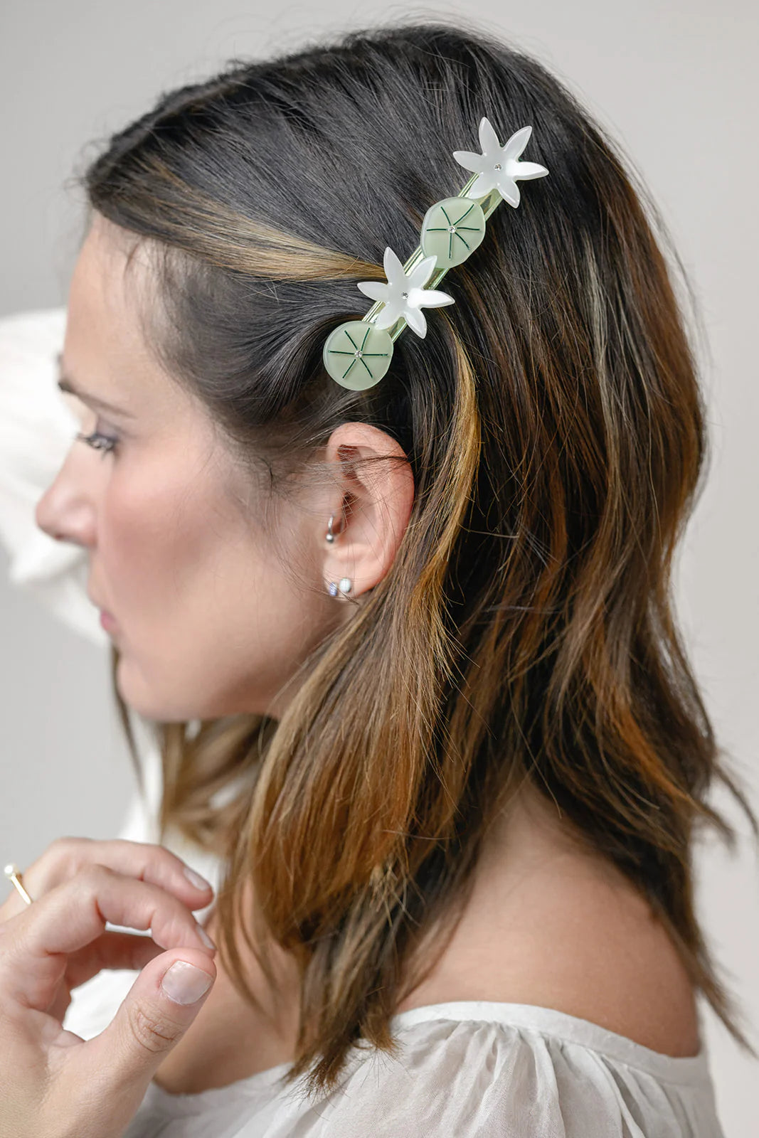 Winona Irene Nymphaea Water Lily Alligator Hair Clip