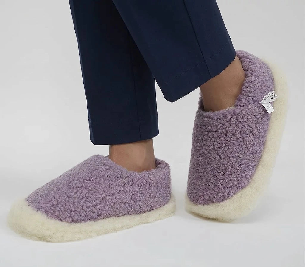 Yoko Wool Full Slippers in Lilac and Natural Merino Wool - Lifestory