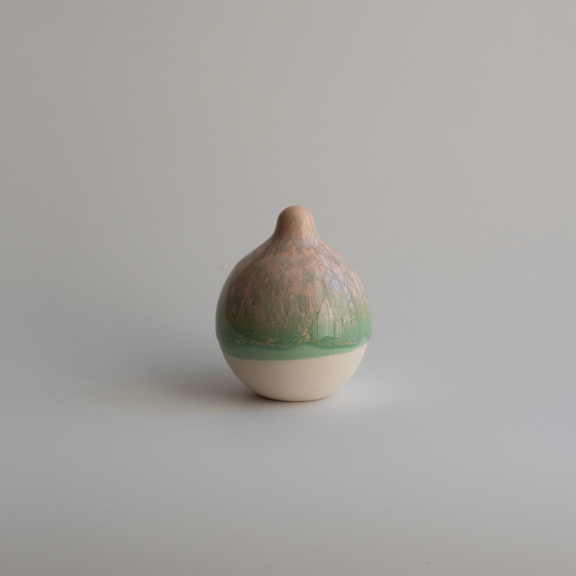 Familia Figurine, Yoshi | Lola | by Studio Arhoj